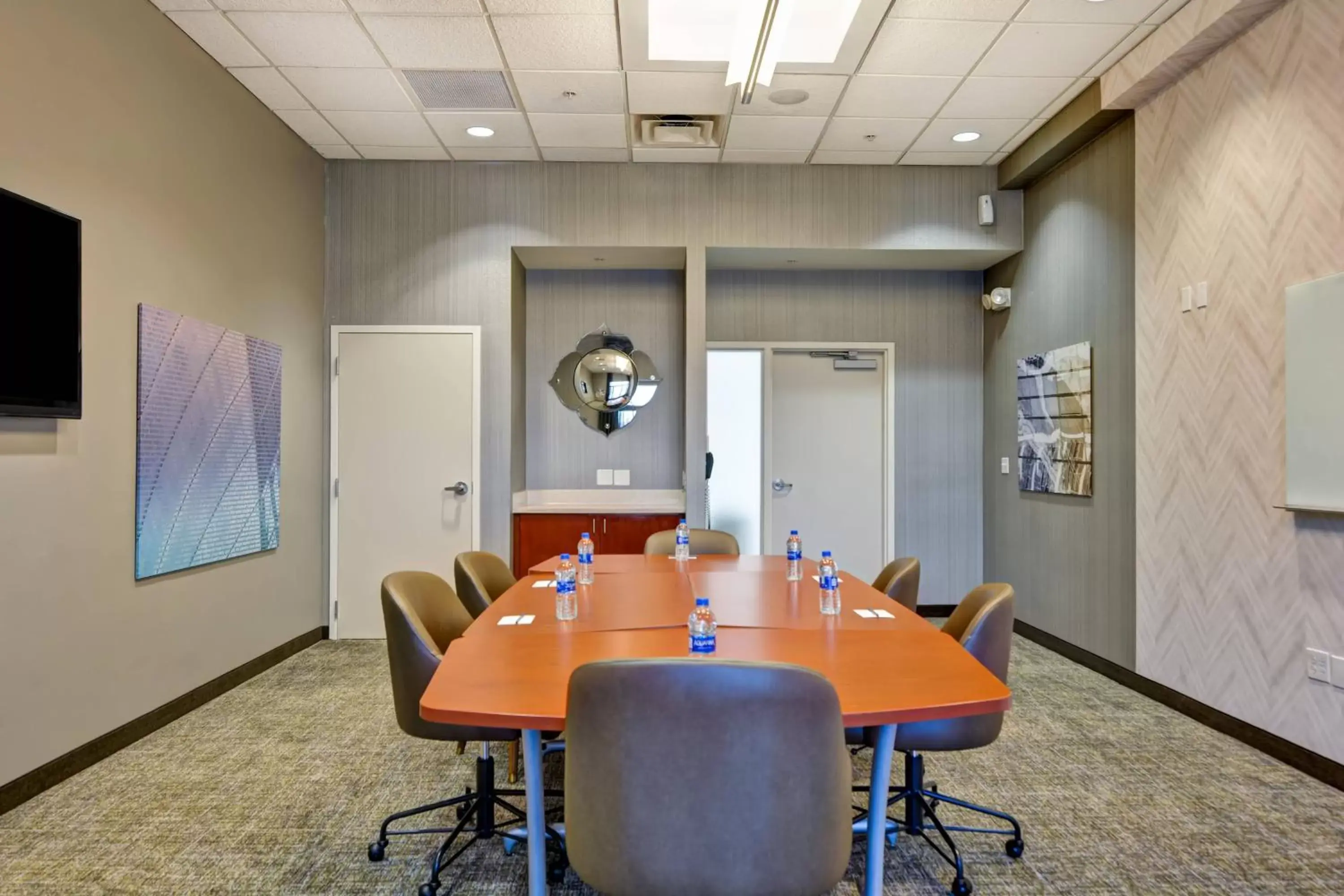 Meeting/conference room in SpringHill Suites by Marriott Cincinnati Midtown