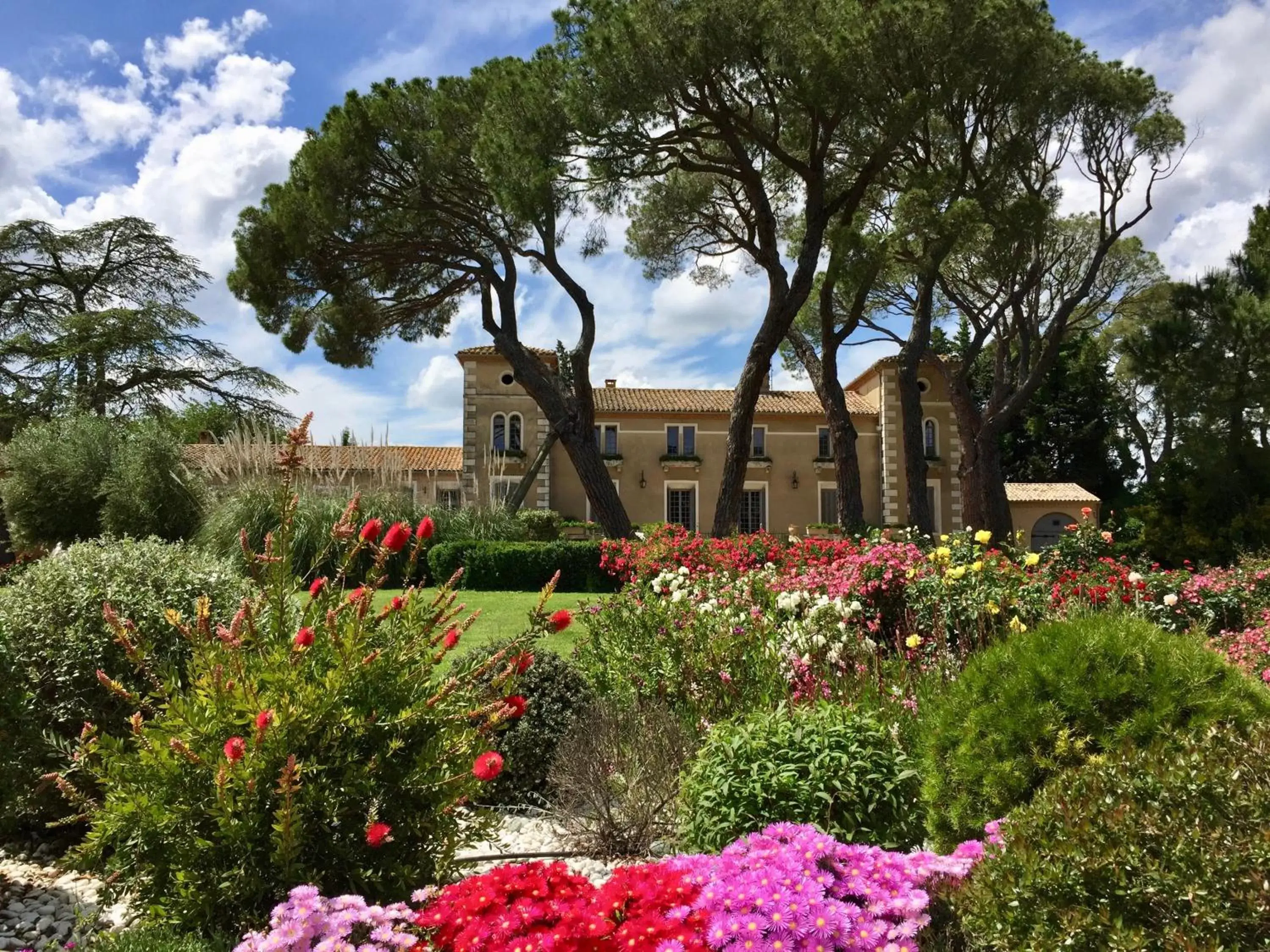 Property Building in Le Mas de l'Espérance