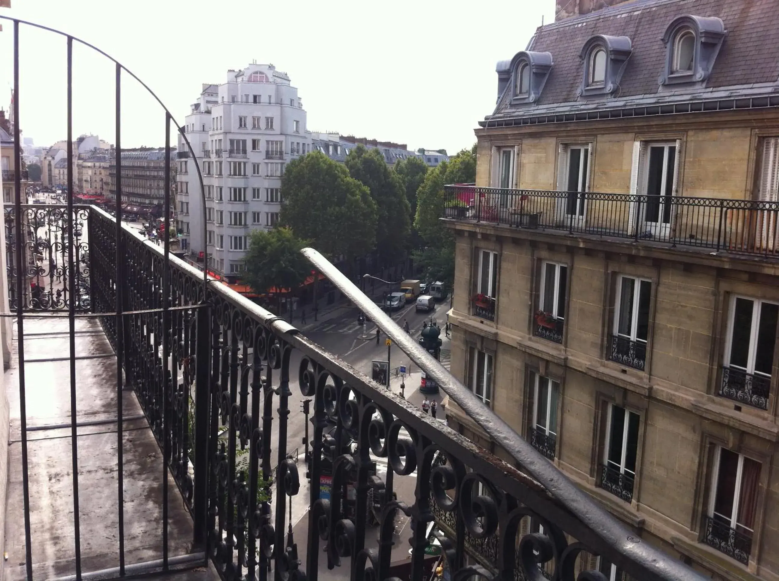 View (from property/room), Balcony/Terrace in Grand Hôtel Magenta