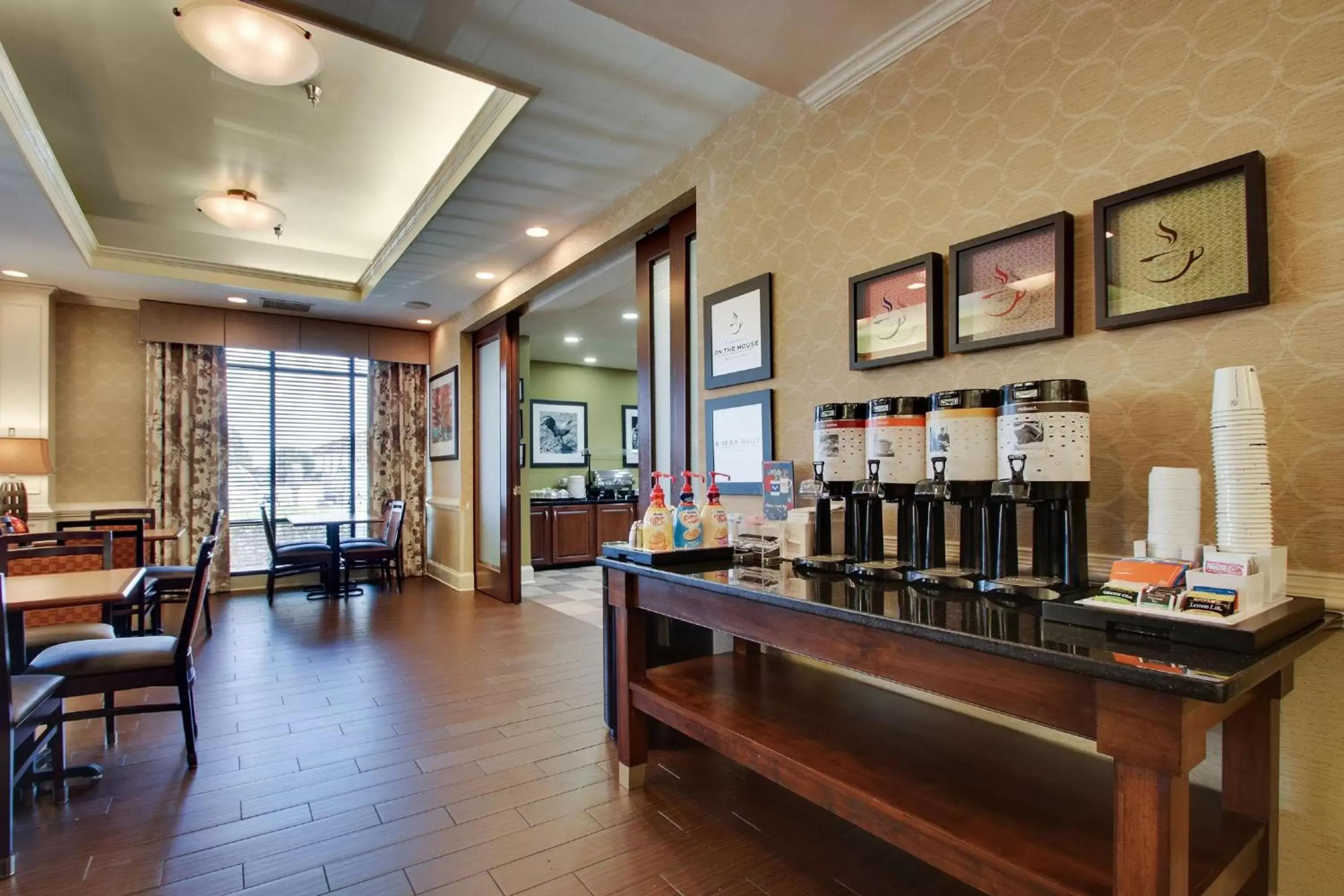 Dining area, Restaurant/Places to Eat in Hampton Inn Warner Robins