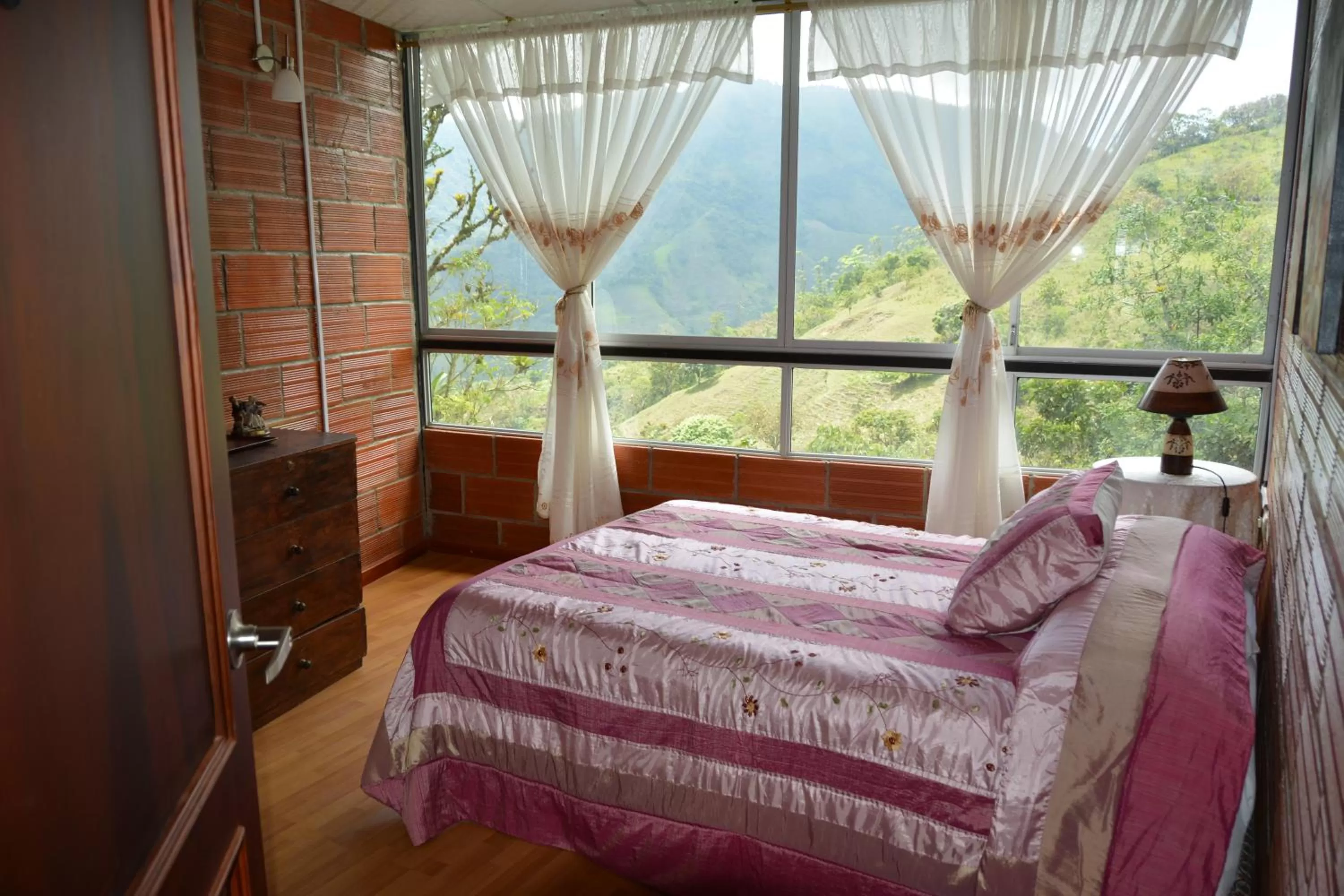 Photo of the whole room, Bed in Hosteria Florecer