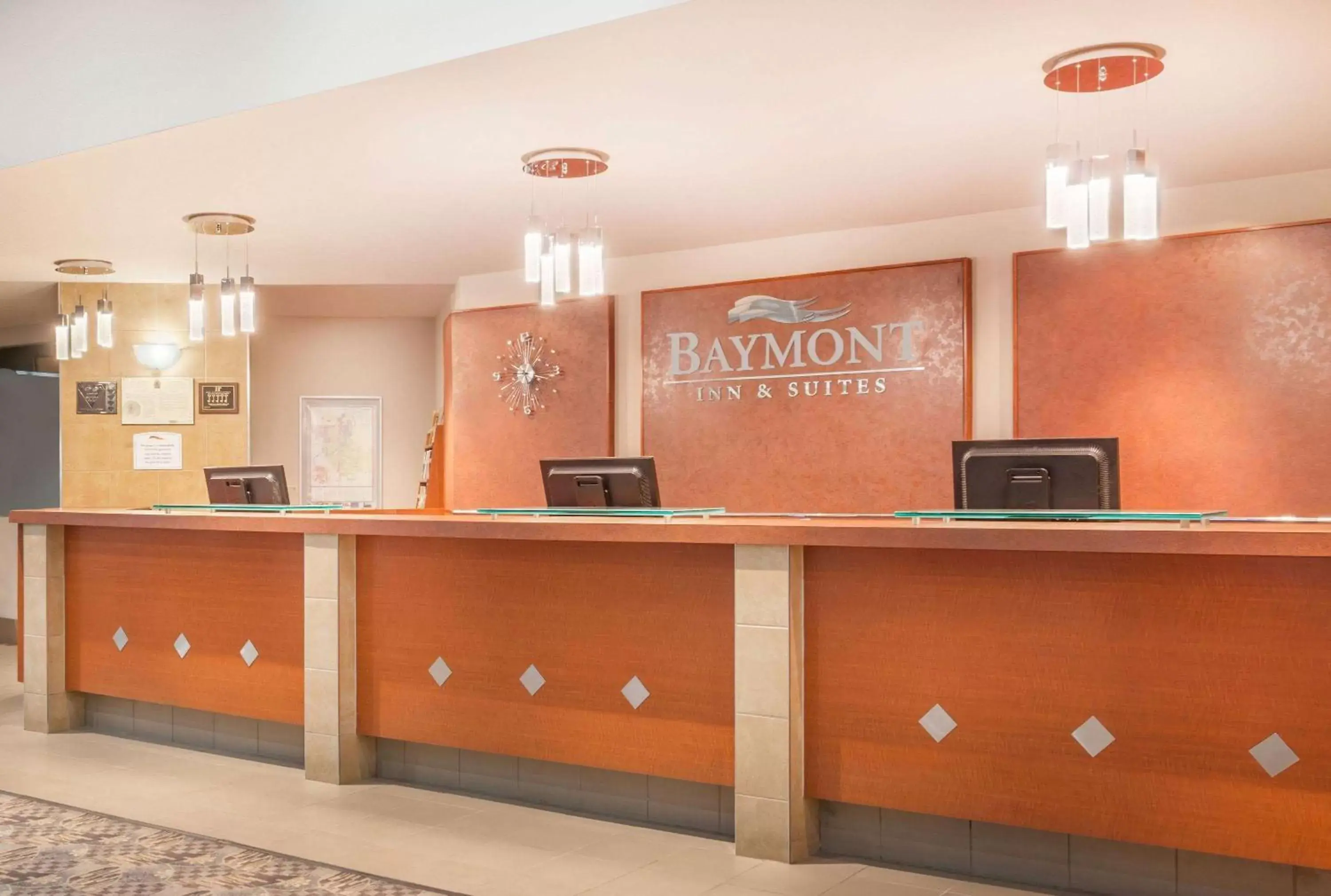 Lobby or reception, Lobby/Reception in Baymont by Wyndham Red Deer