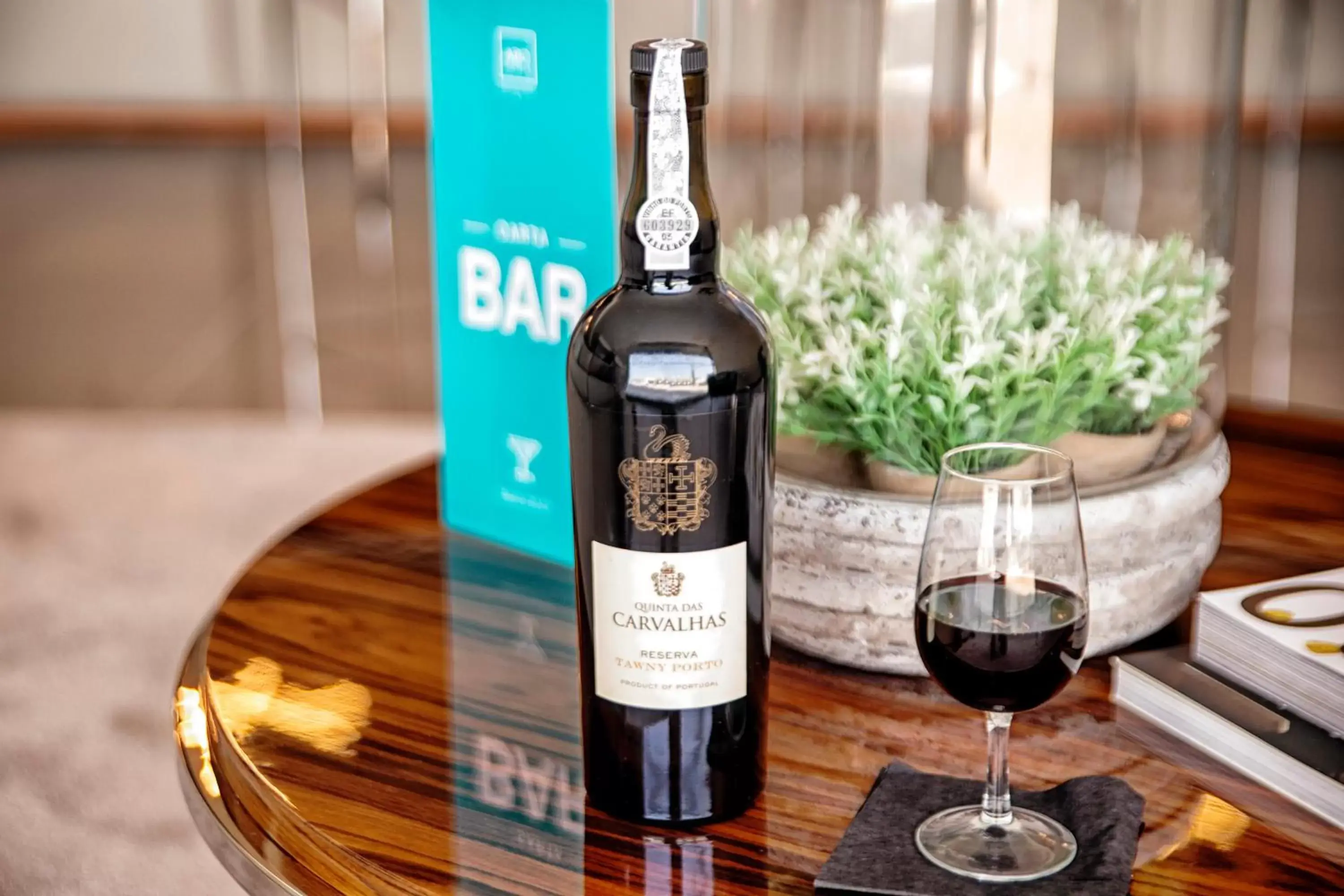 Lounge or bar in ABC Hotel Porto - Boavista Lounge or bar in ABC Hotel Porto - Boavista