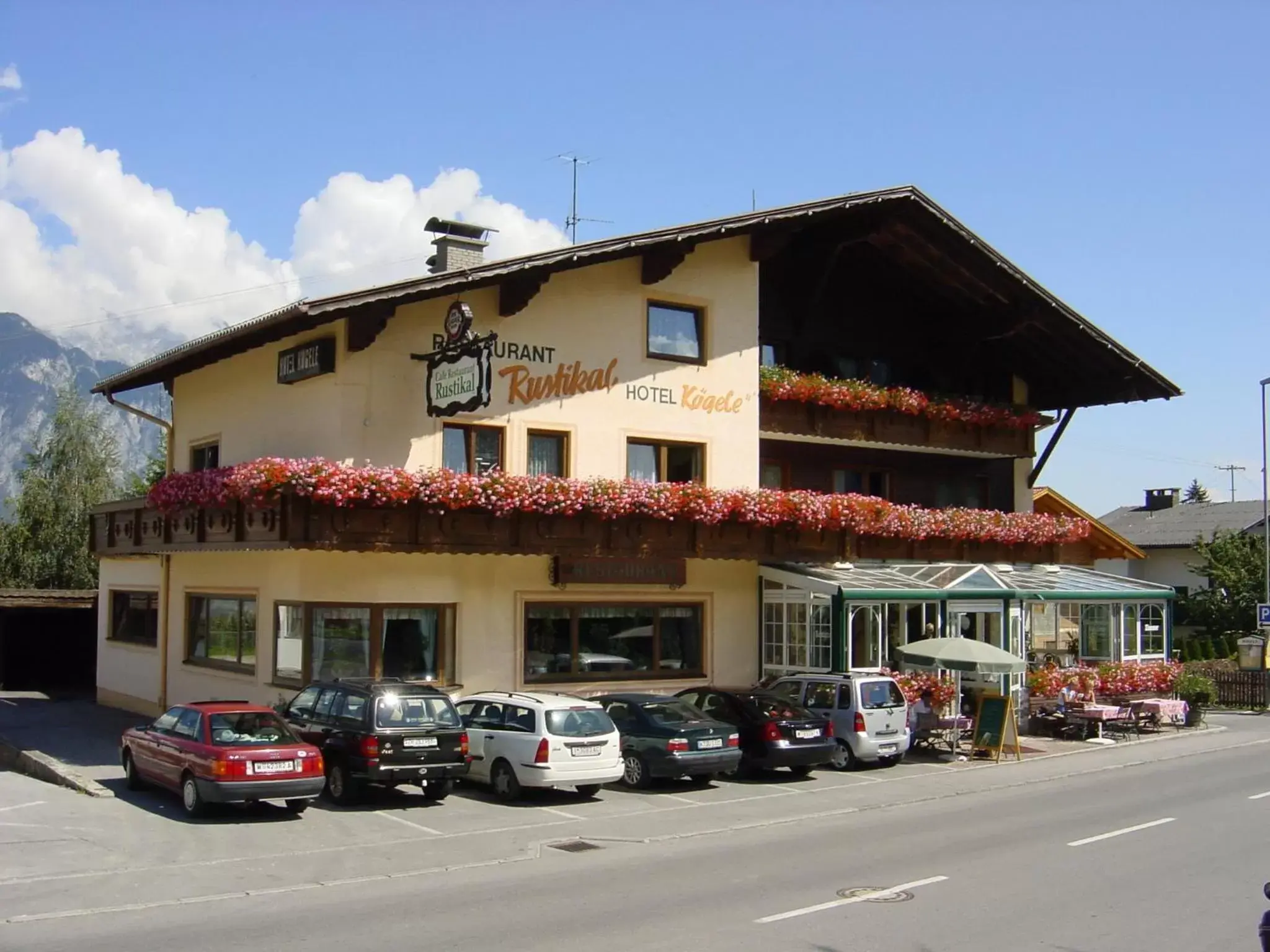 Facade/entrance, Property Building in Hotel Kögele