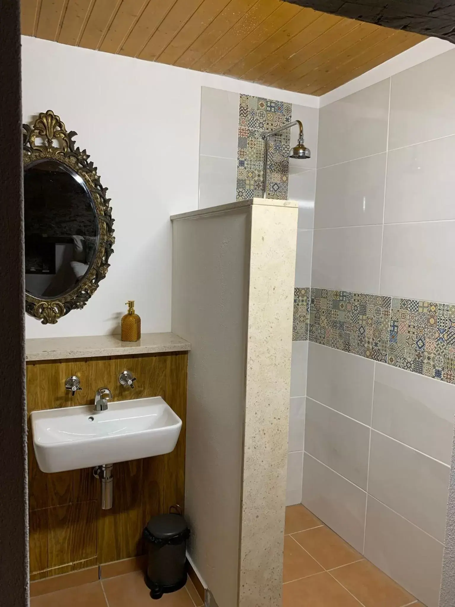 Bathroom in Casa Da Oliveira