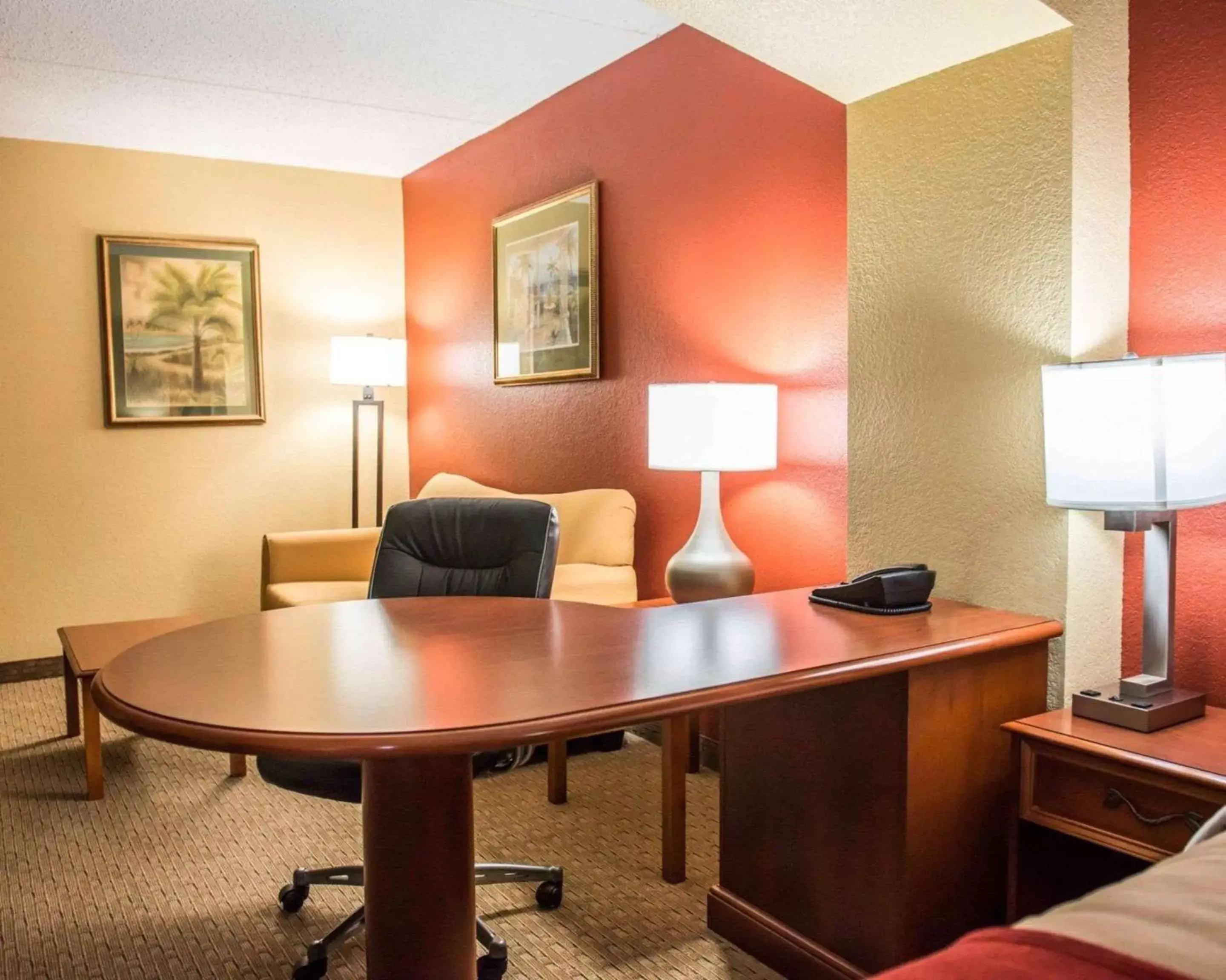 Photo of the whole room in Comfort Inn & Suites Panama City - St Andrew