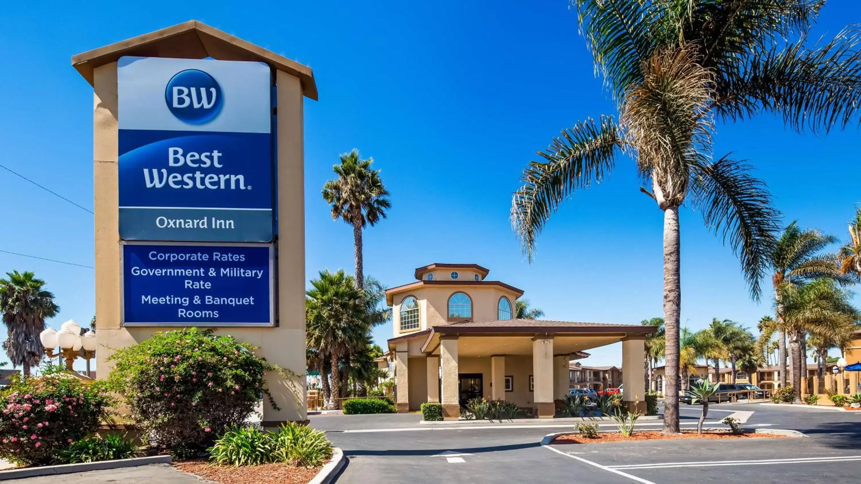 Property Building in Best Western Oxnard Inn