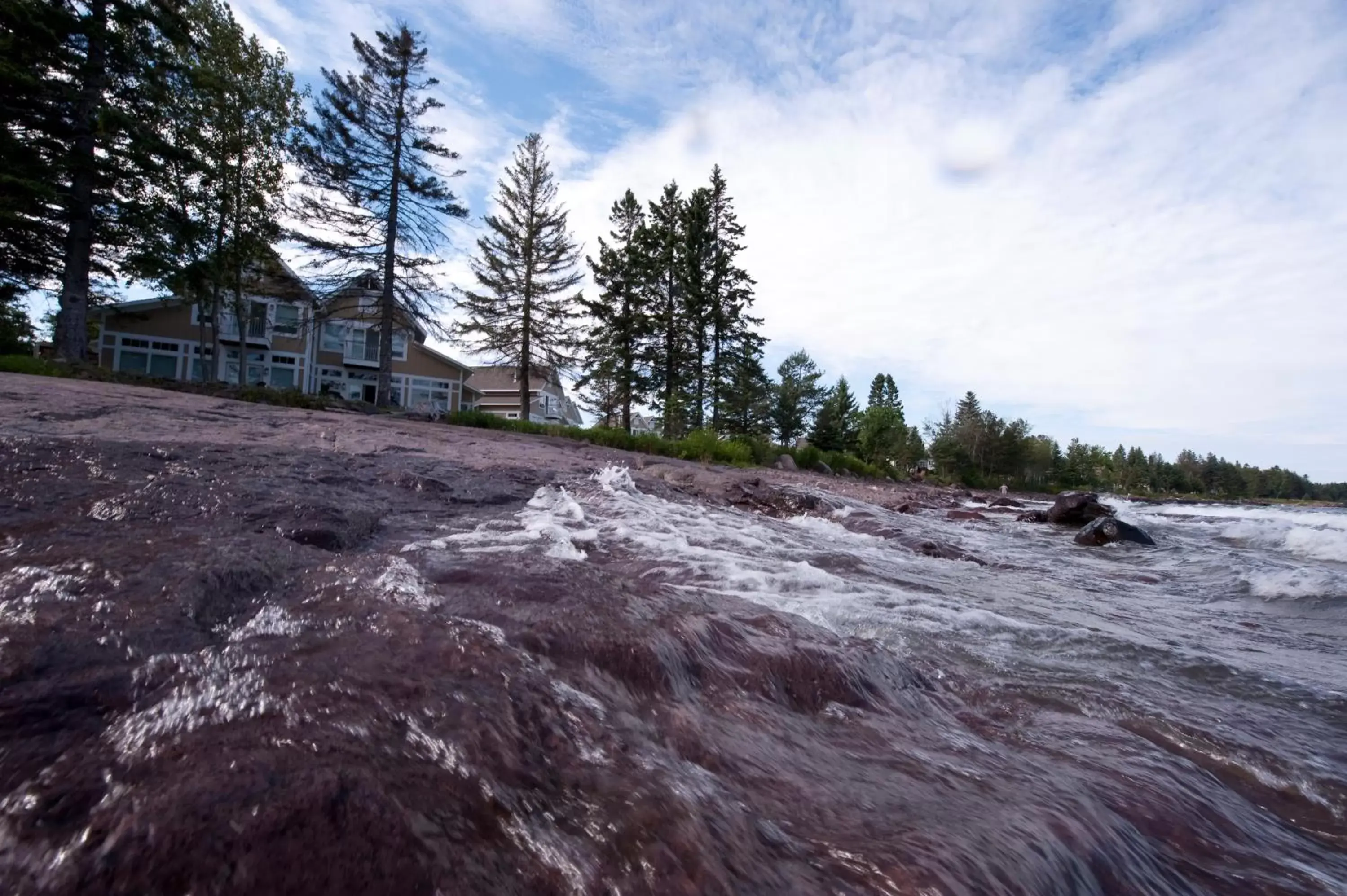 Natural landscape in Larsmont Cottages