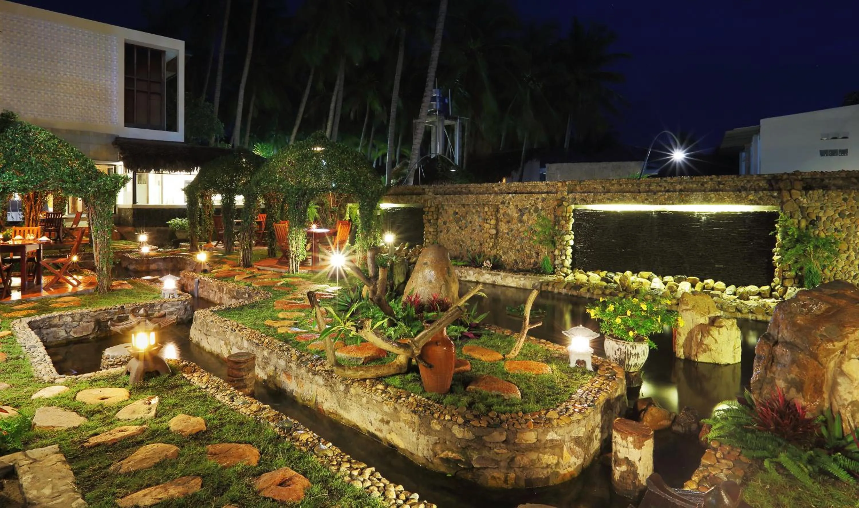 Restaurant/places to eat in Saigon Mui Ne Resort