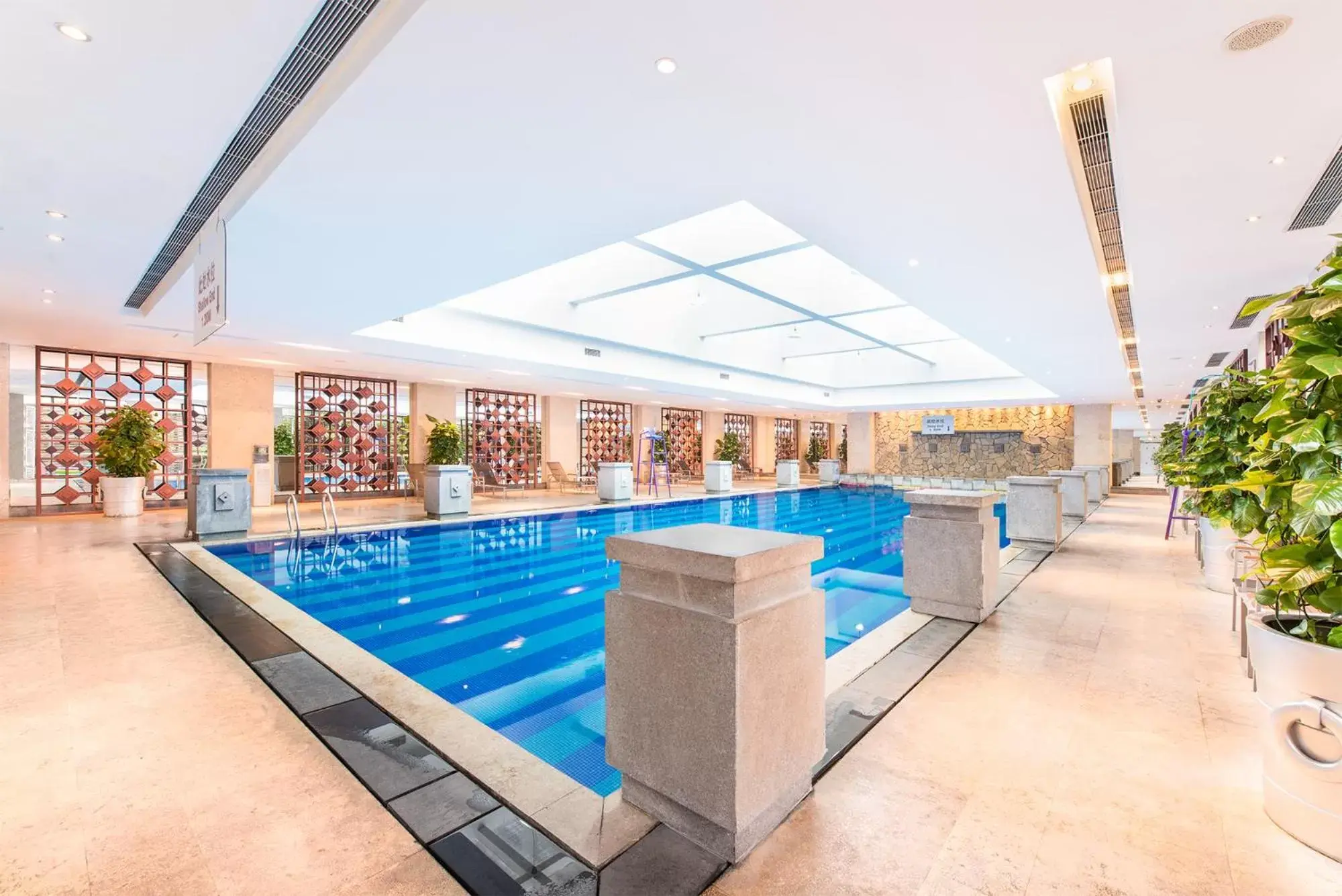 Fitness centre/facilities, Swimming Pool in Glenview ITC Plaza Chongqing