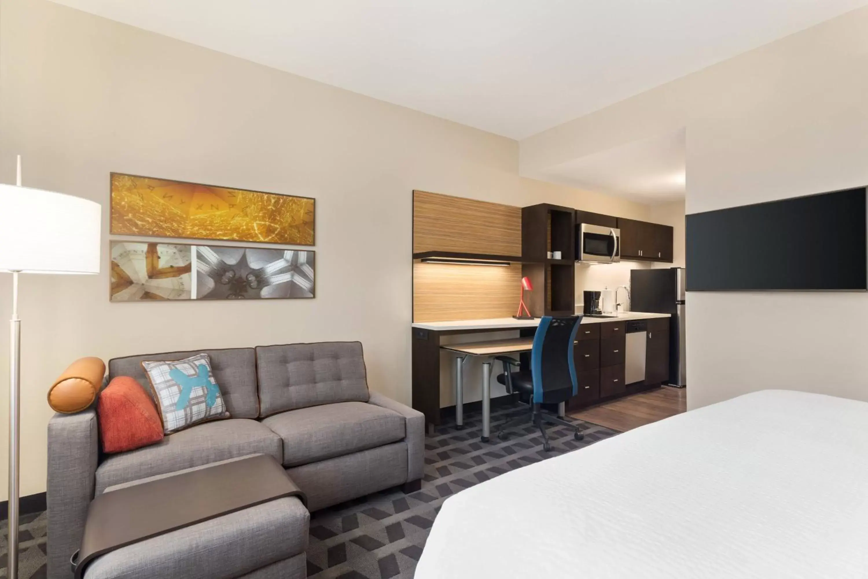 Bedroom, Seating Area in TownePlace Suites by Marriott Memphis Southaven