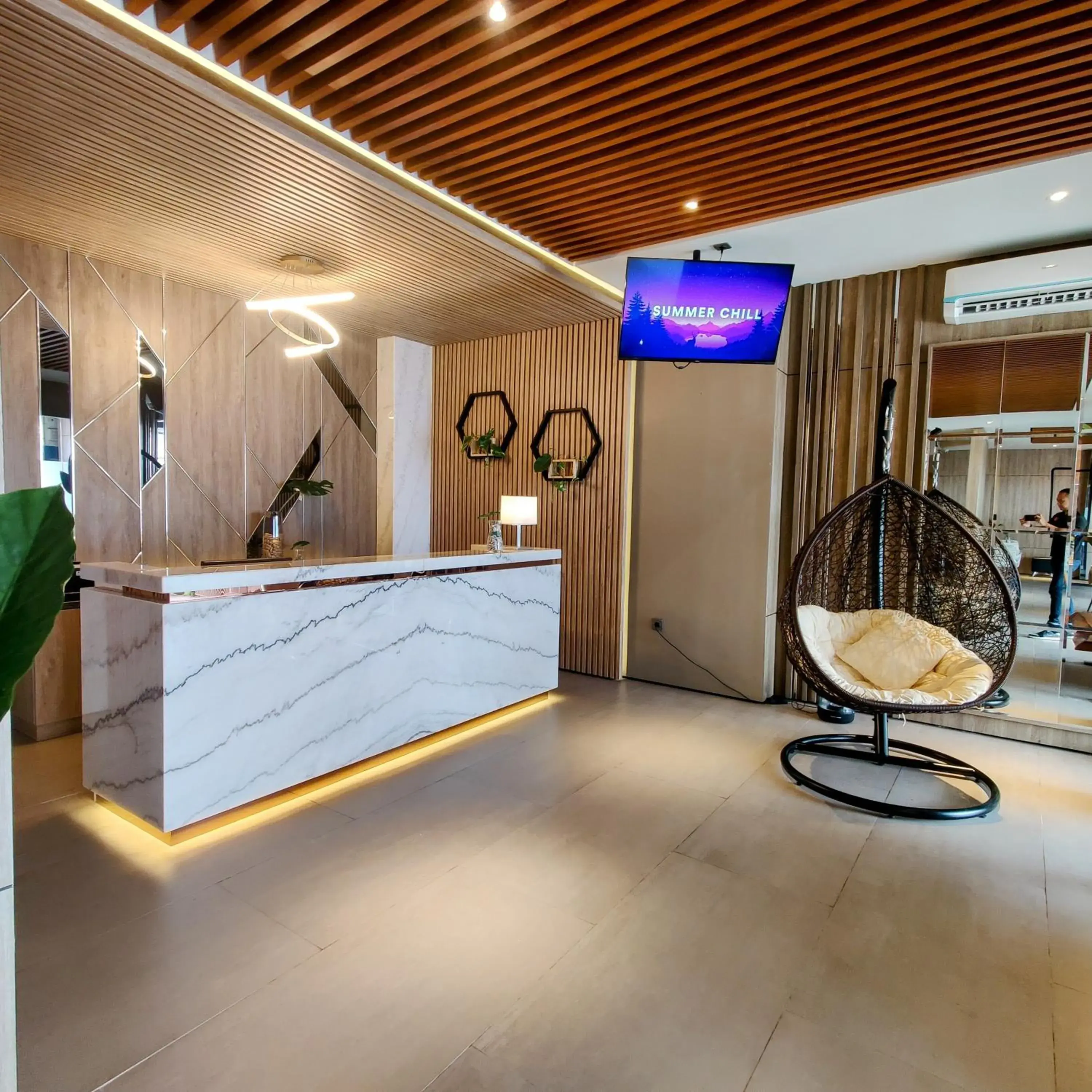 Lobby or reception, Lobby/Reception in The Mango Suites by Flat06