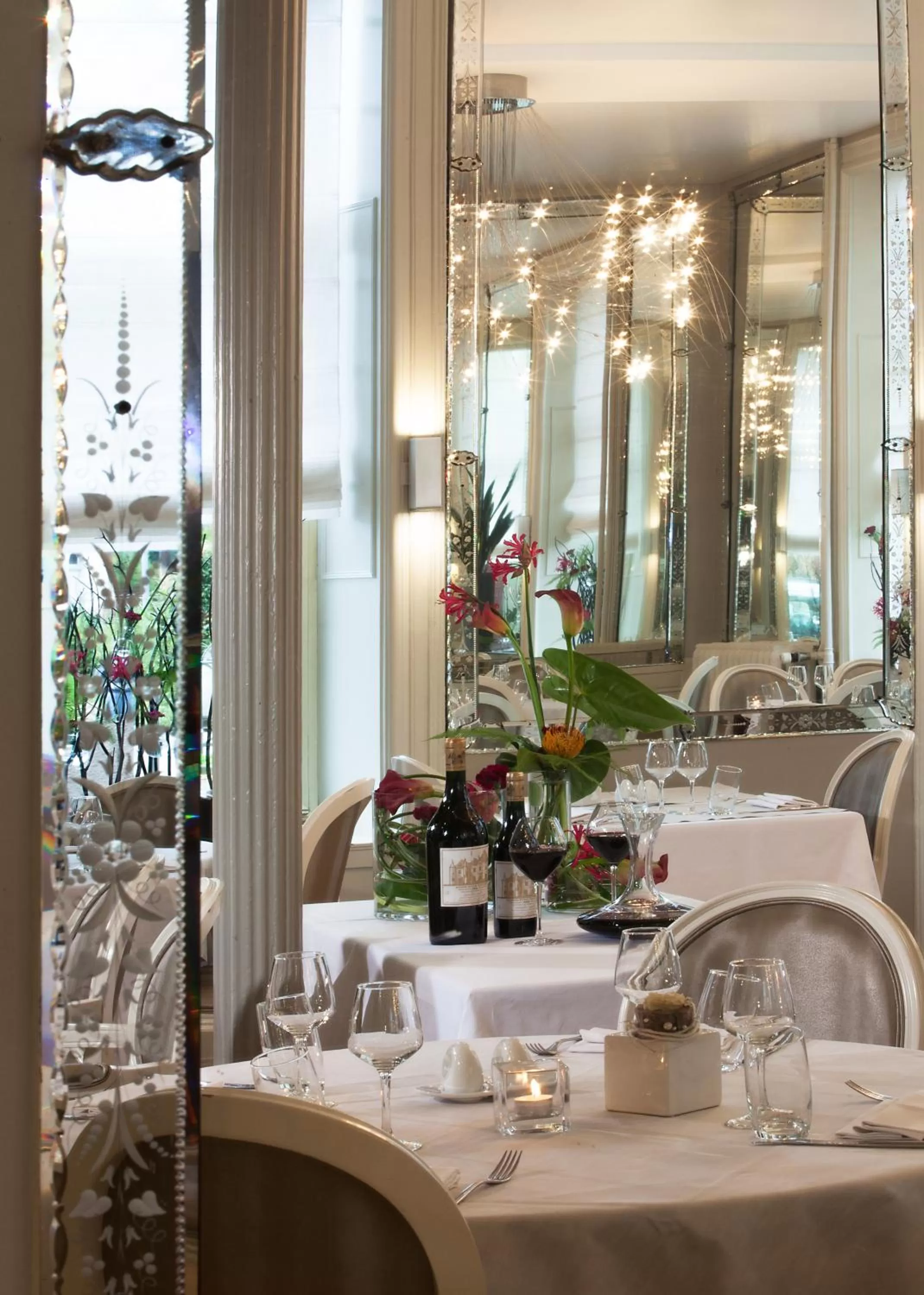 Restaurant/places to eat in Hotel Restaurant Les Capucins