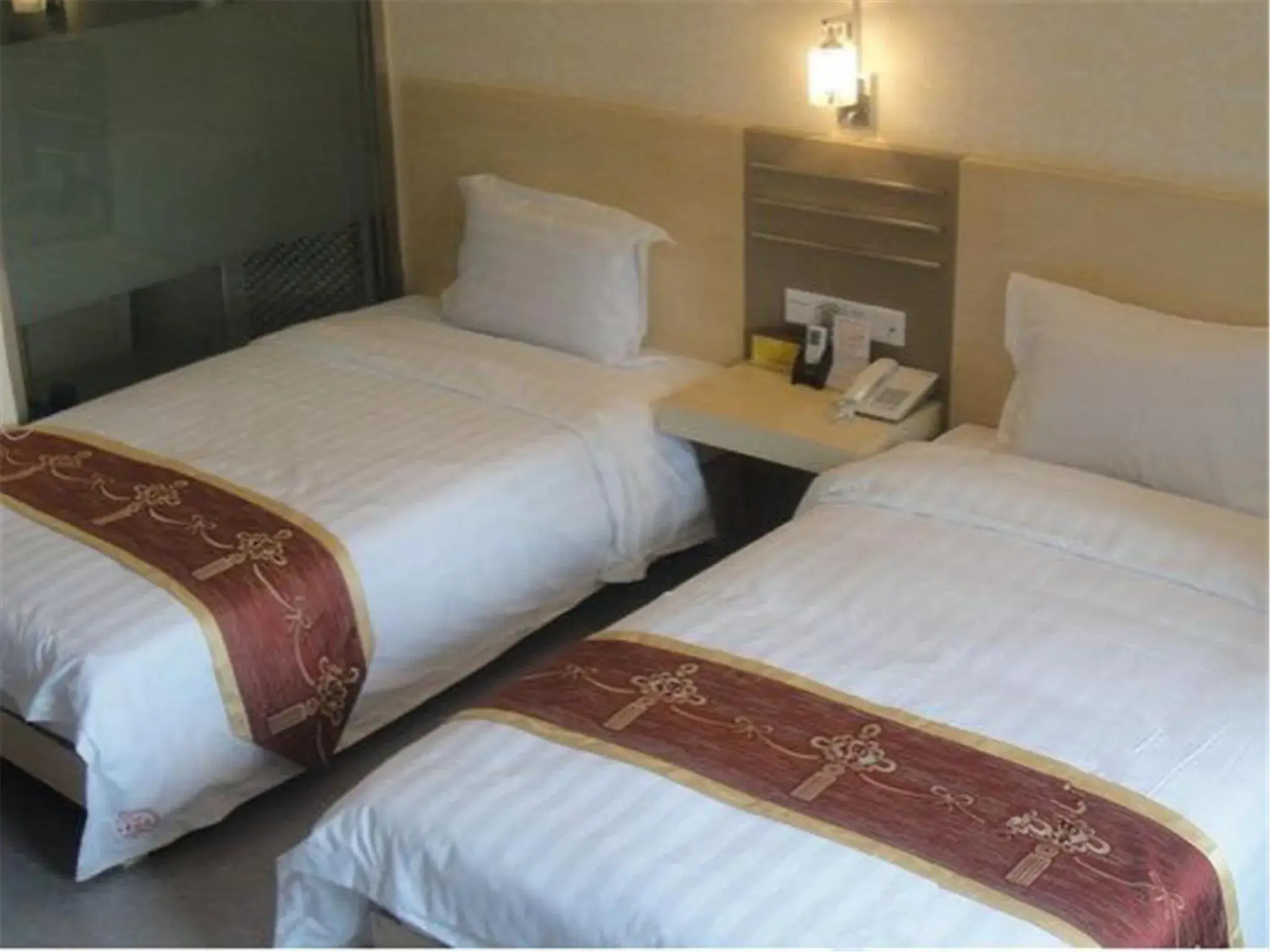 Photo of the whole room, Bed in Guang Dong Hotel