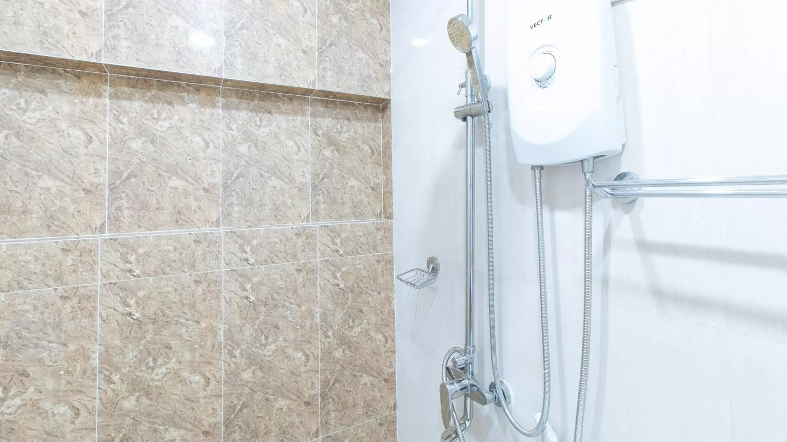 Shower, Bathroom in RedDoorz at Timog Avenue Quezon City - Vaccinated Staff