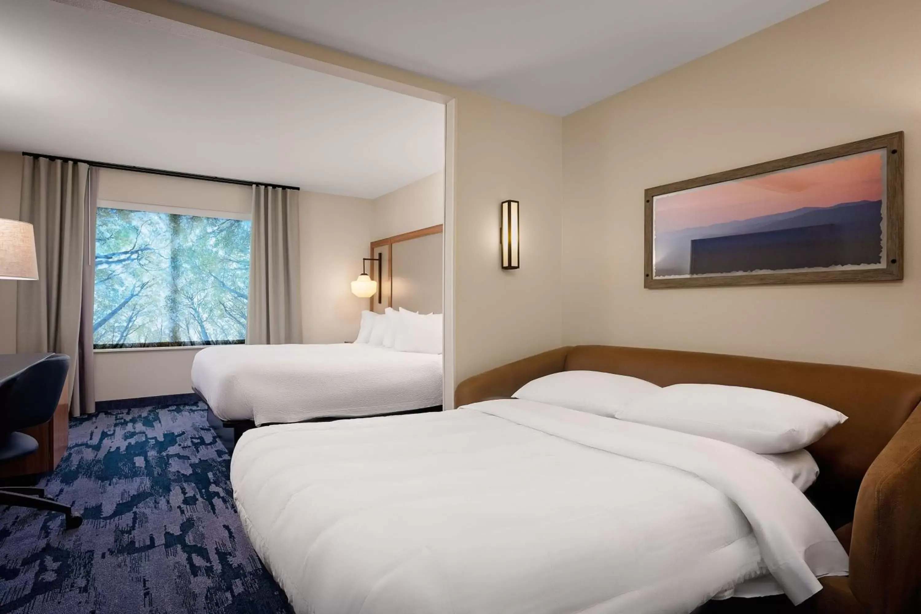 Photo of the whole room, Bed in Fairfield Inn & Suites by Marriott Missoula