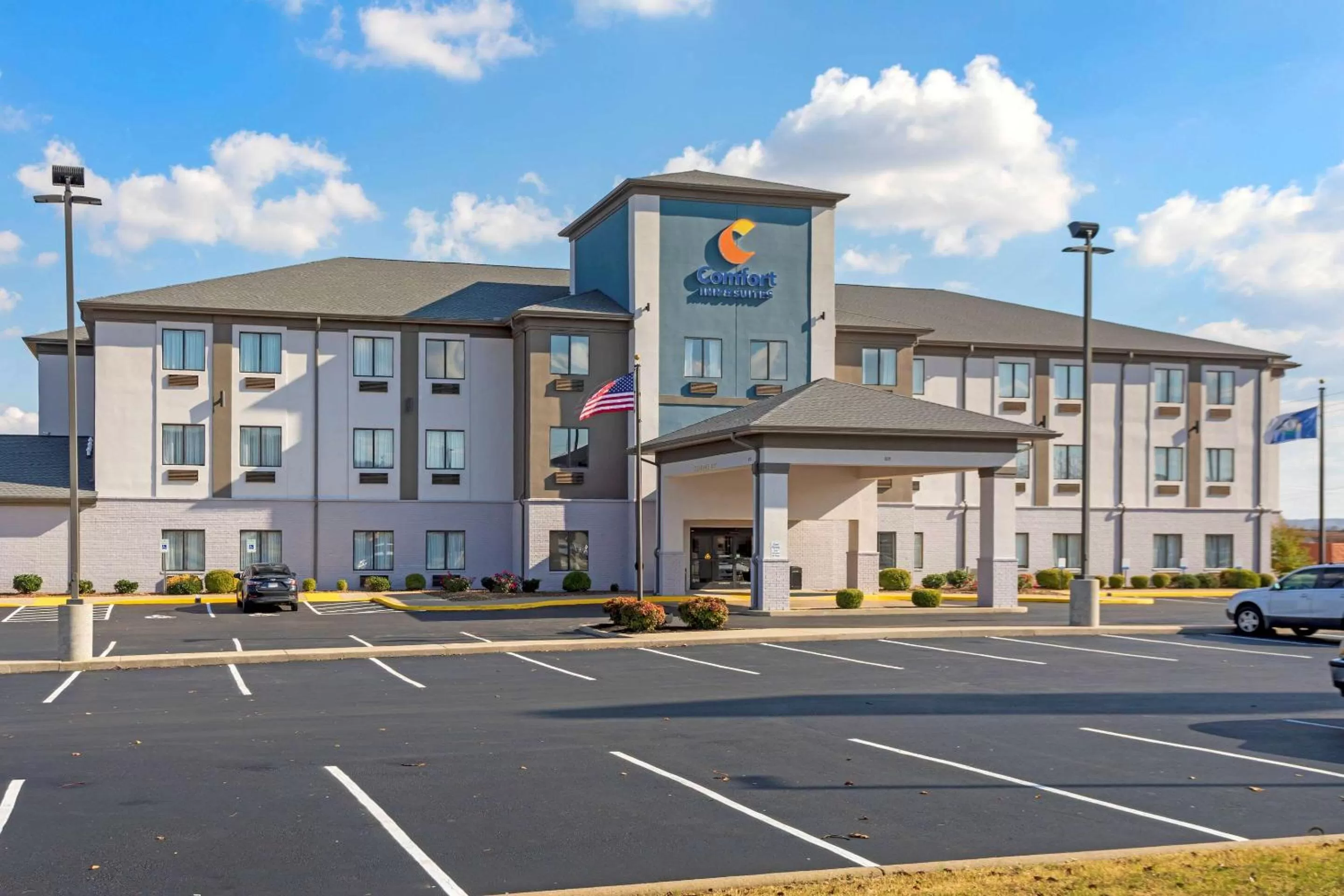 Comfort Inn & Suites Cave City