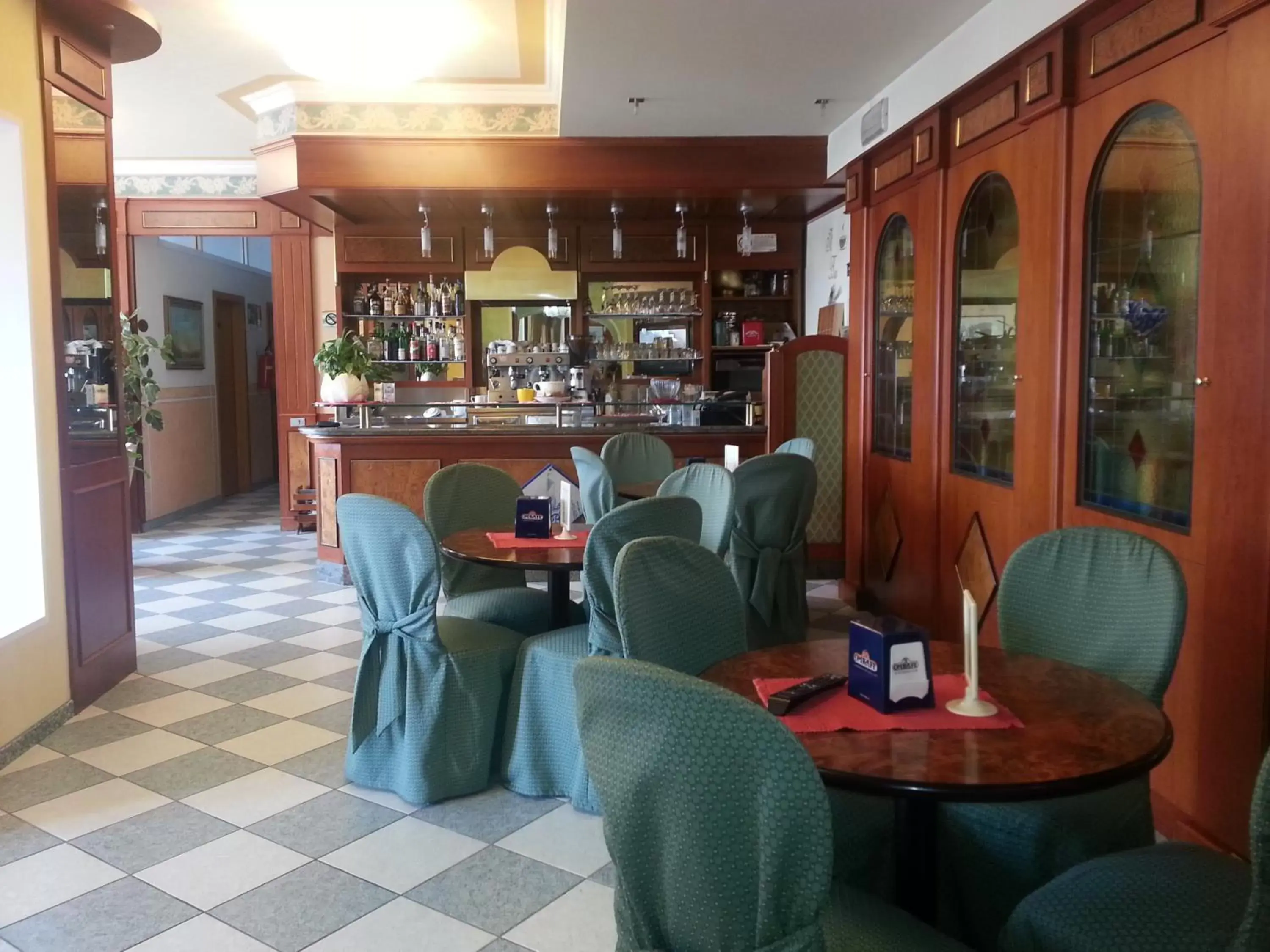Lounge or bar, Lounge/Bar in Garda Sol SPA Hotel & Appartamenti