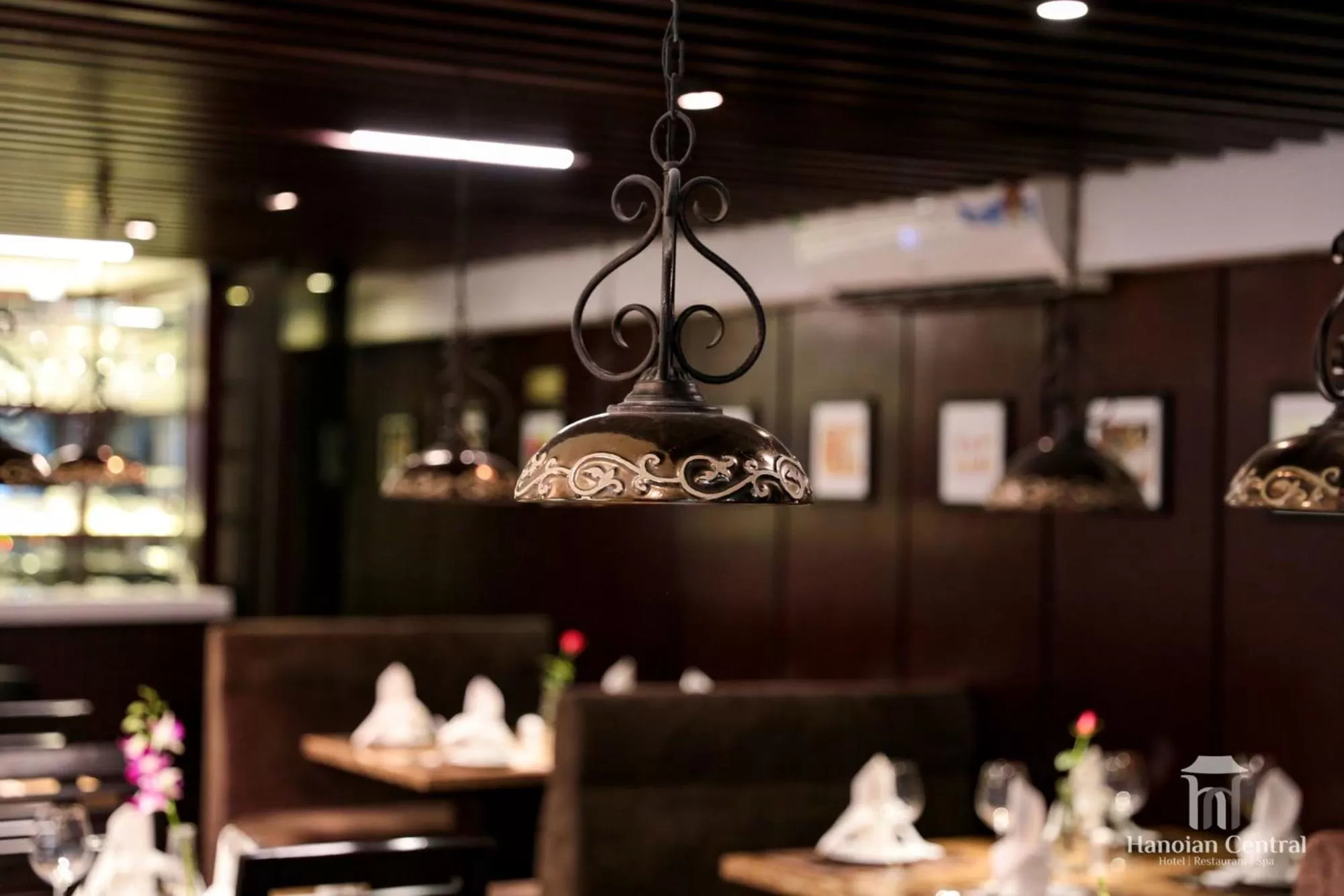 Restaurant/places to eat in Hanoian Central Hotel & Spa