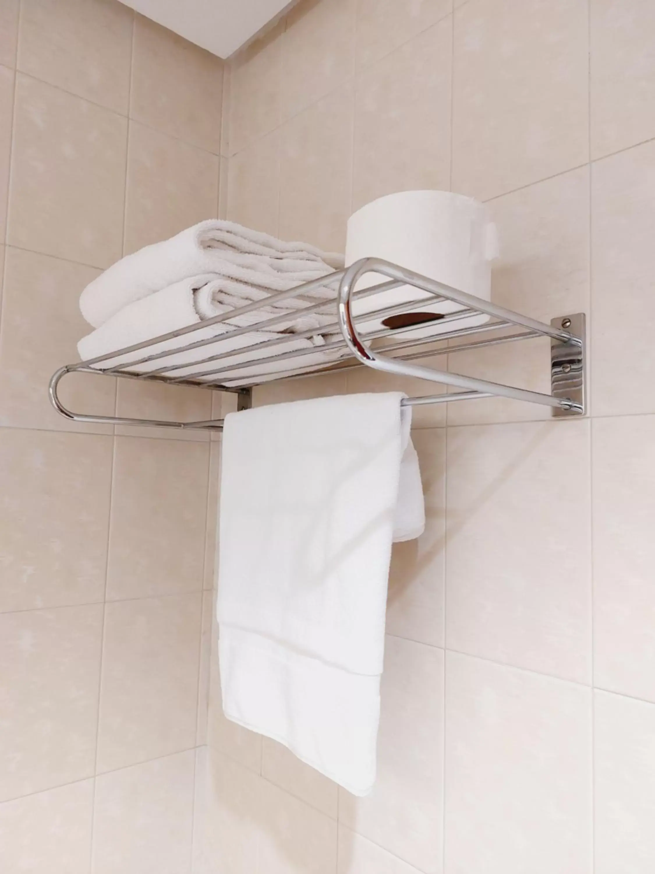 towels, Bathroom in Hotel Costa Atlántica