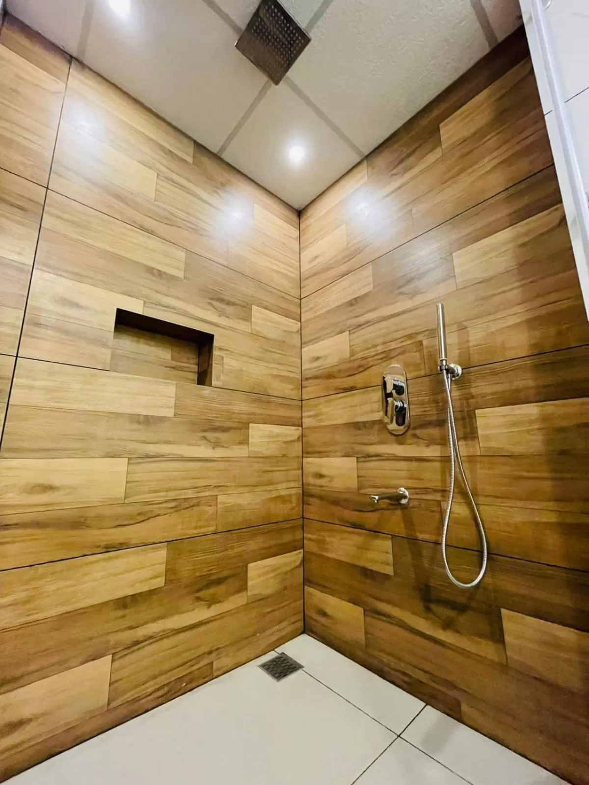 Bathroom in Garden Bay Resort