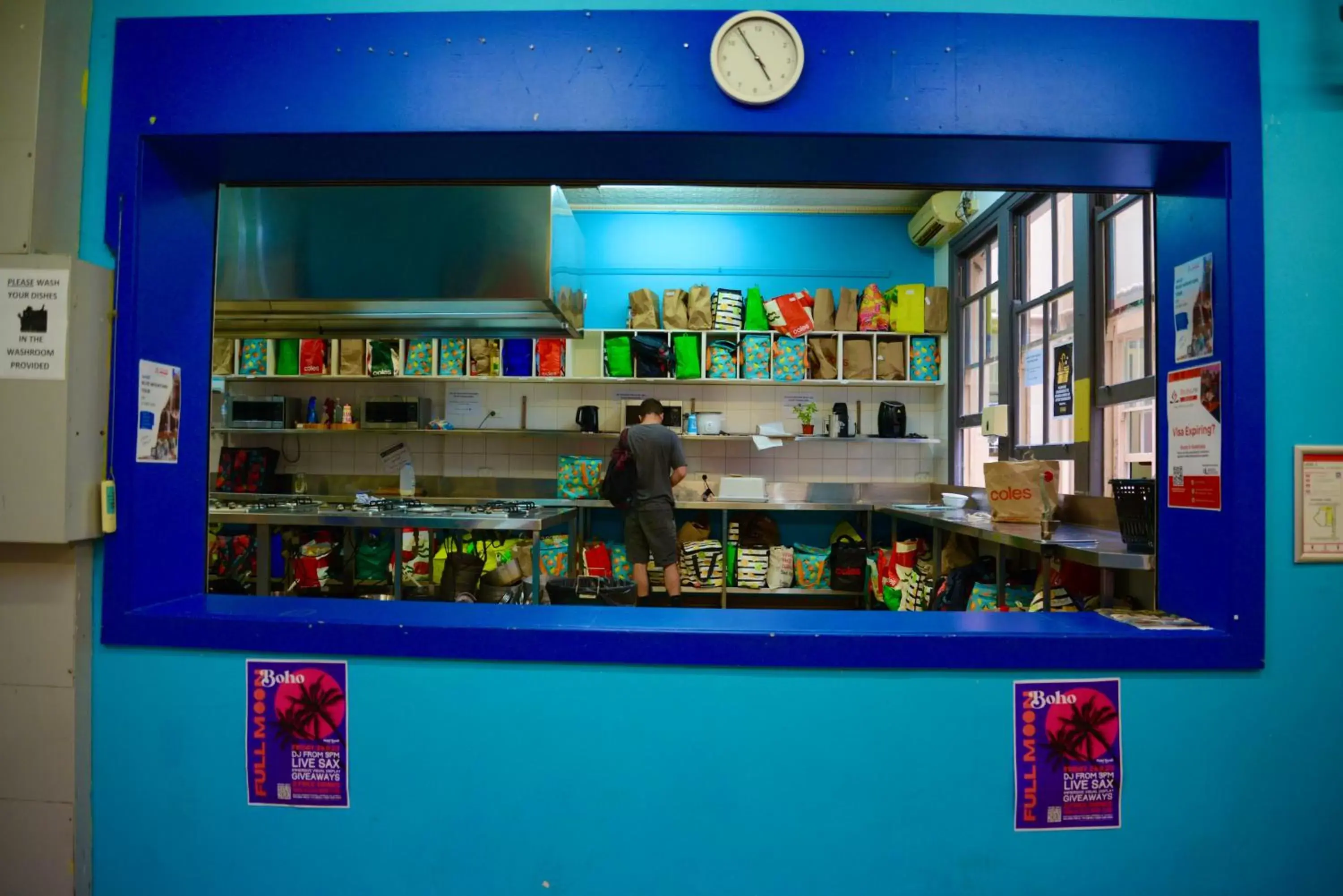 People in Maze Backpackers - Sydney People in Maze Backpackers - Sydney