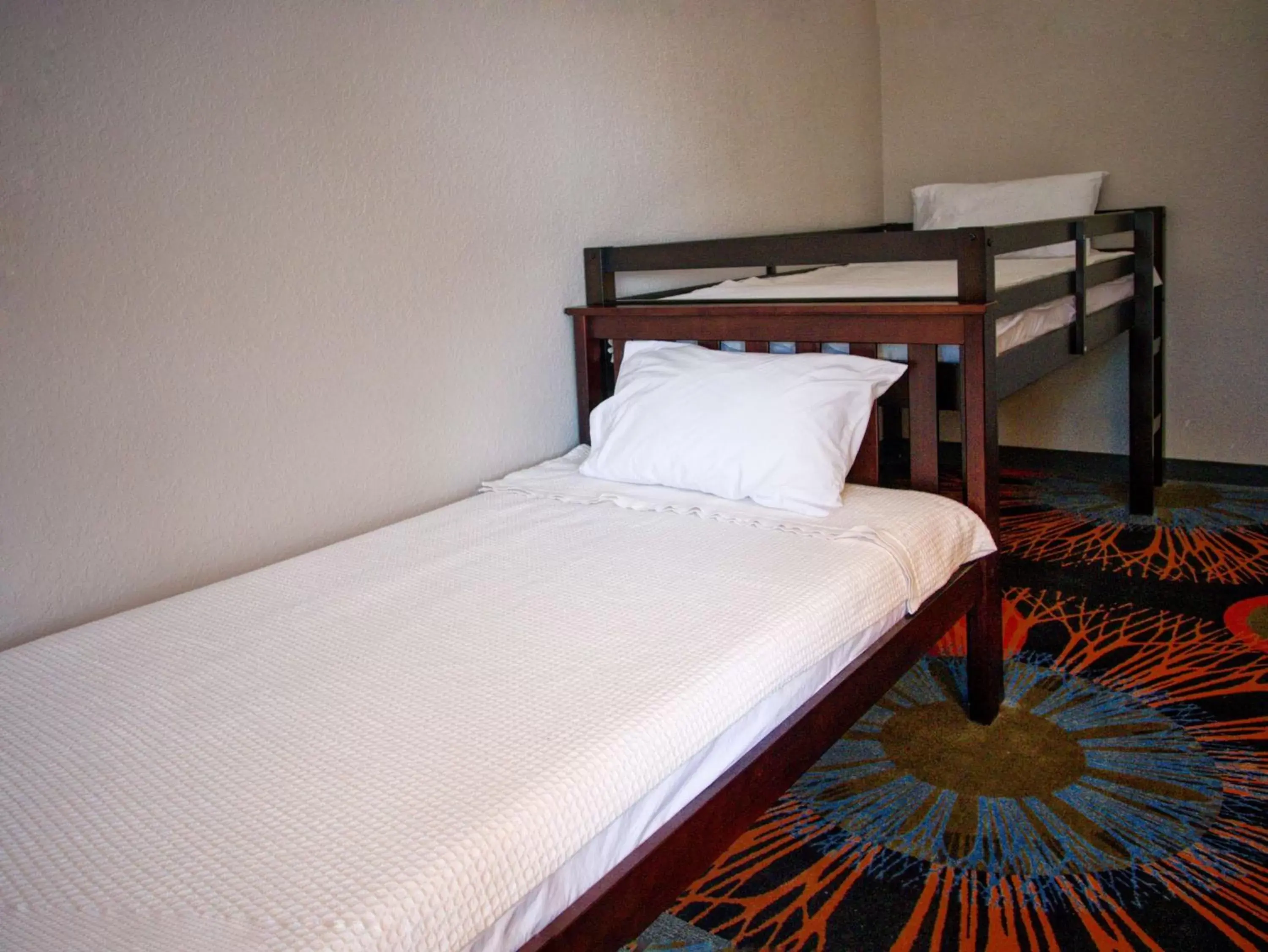 Bed in Hampton Inn By Hilton Oklahoma City/Edmond