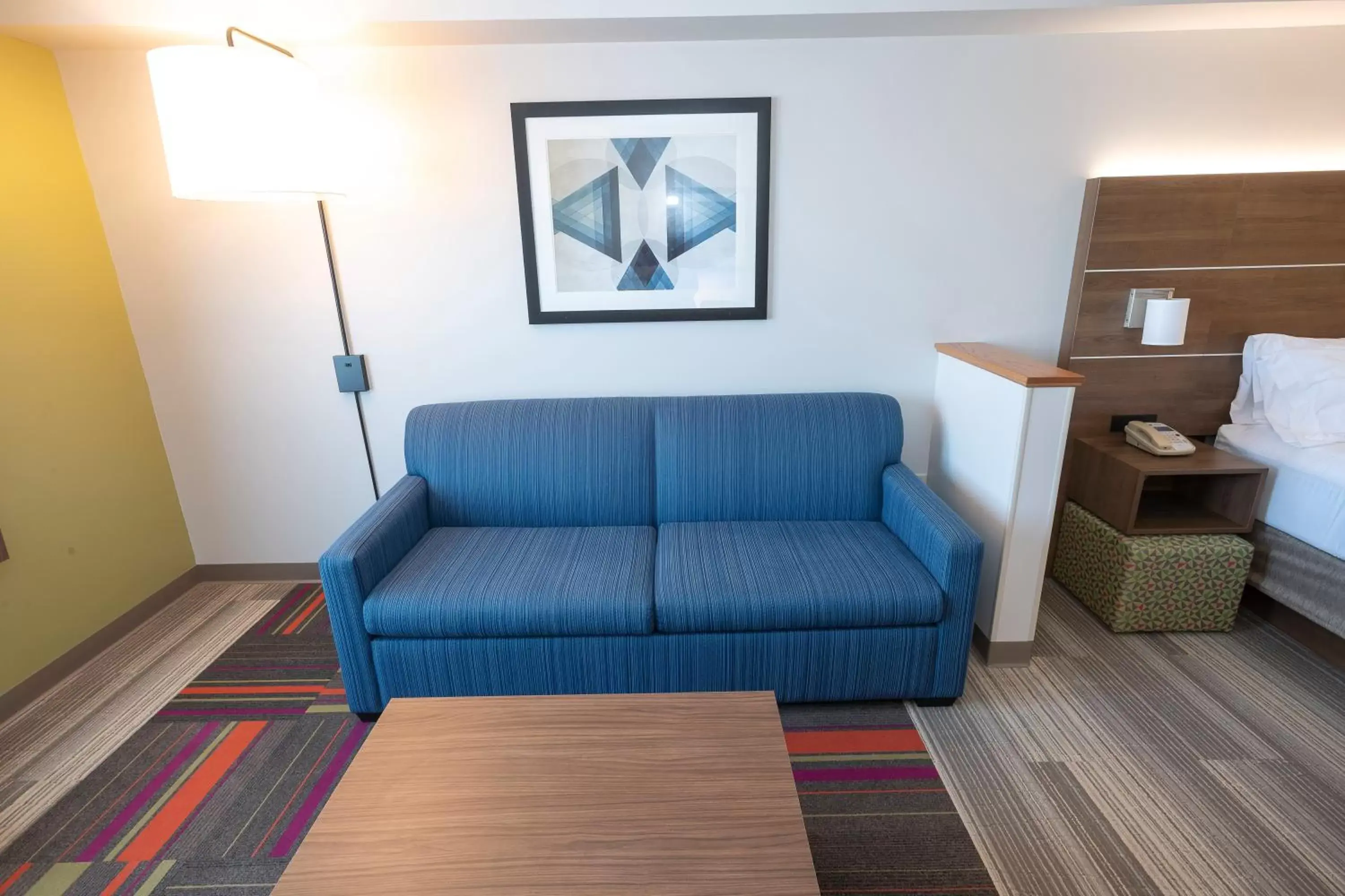 Photo of the whole room, Seating Area in Holiday Inn Express & Suites Iron Mountain, an IHG Hotel