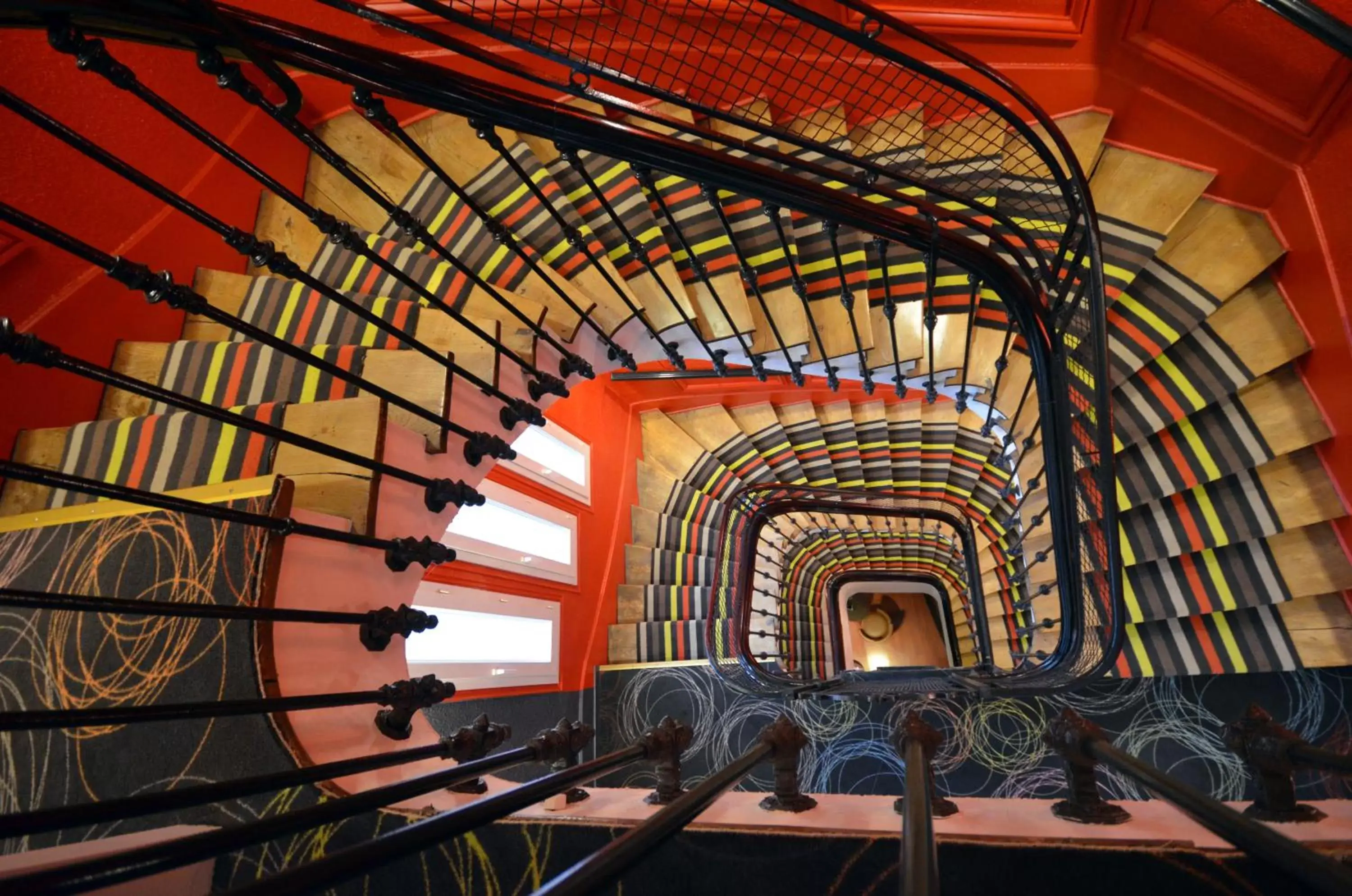 Lobby or reception in Best Western Dijon Centre Gare Lobby or reception in Best Western Dijon Centre Gare