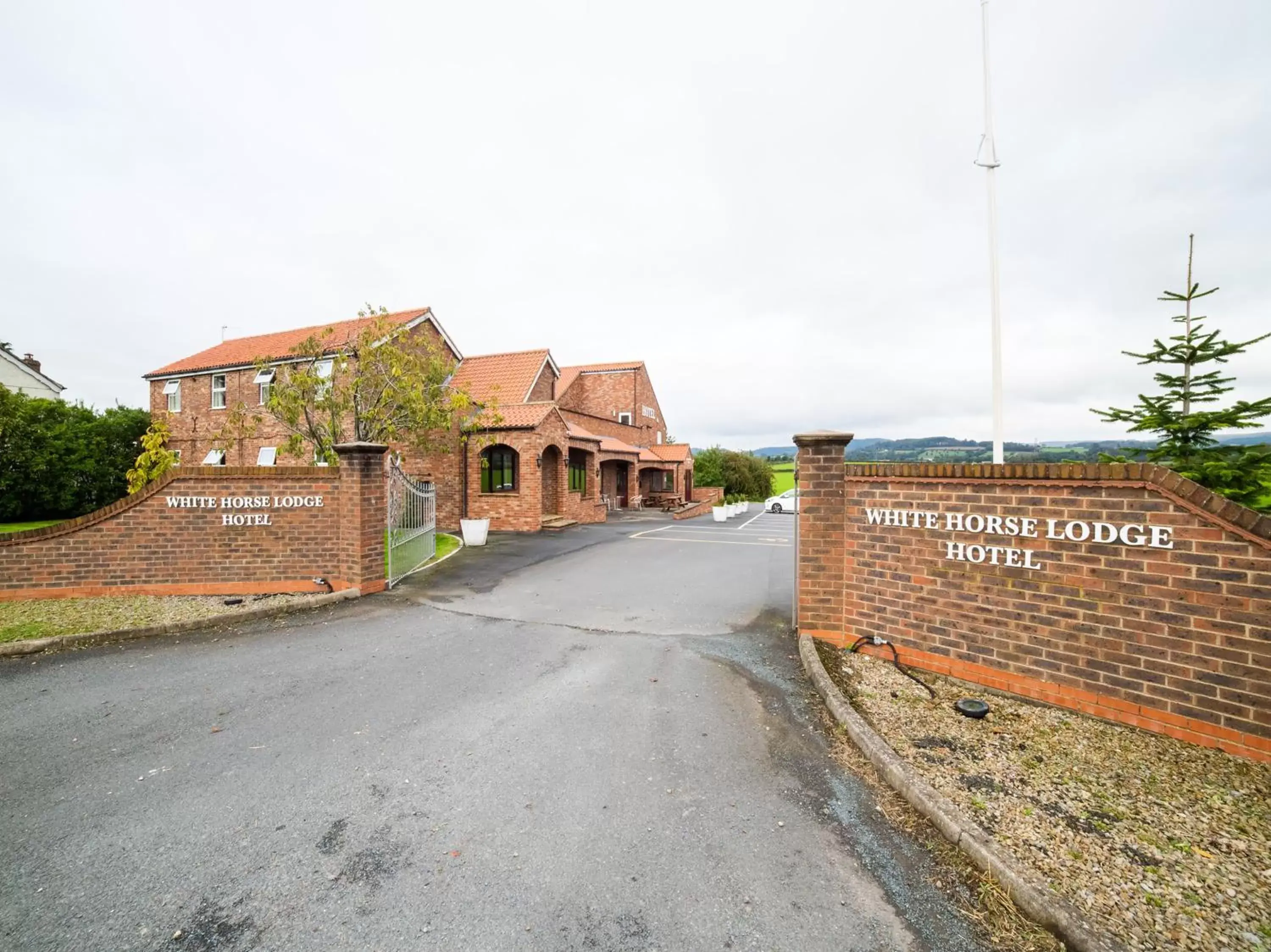 Property building, Neighborhood in OYO White Horse Lodge Hotel, East Thirsk