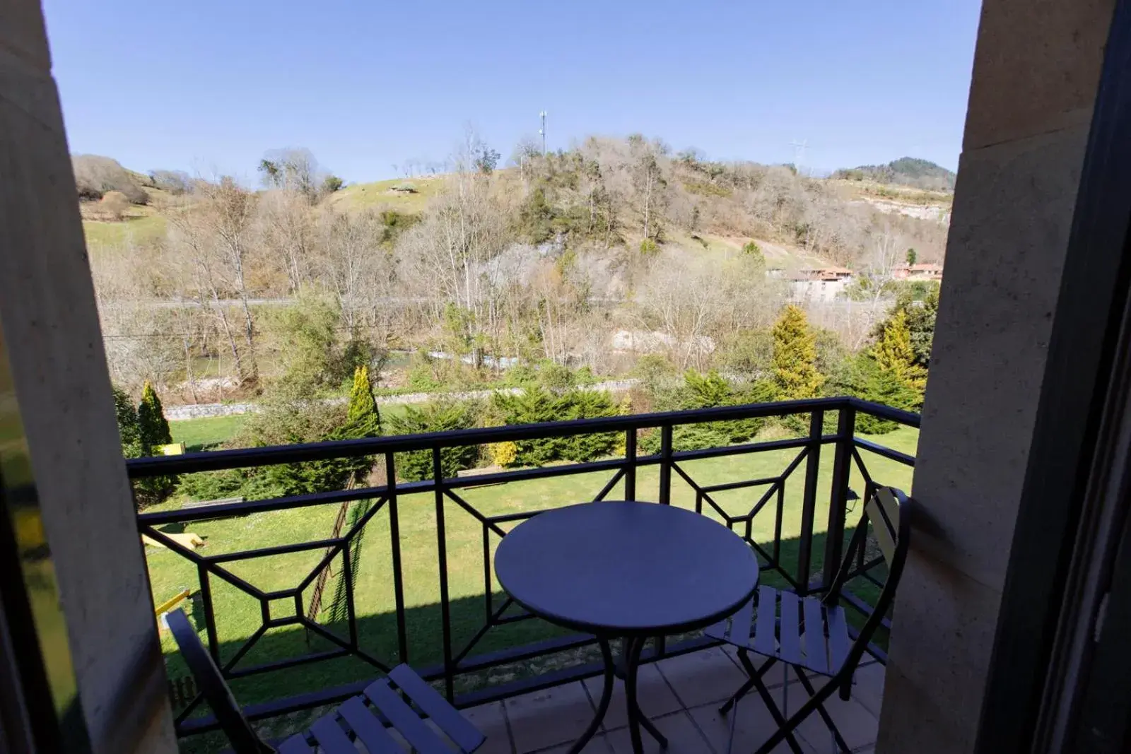 Off site, Balcony/Terrace in Parador de Cangas de Onís