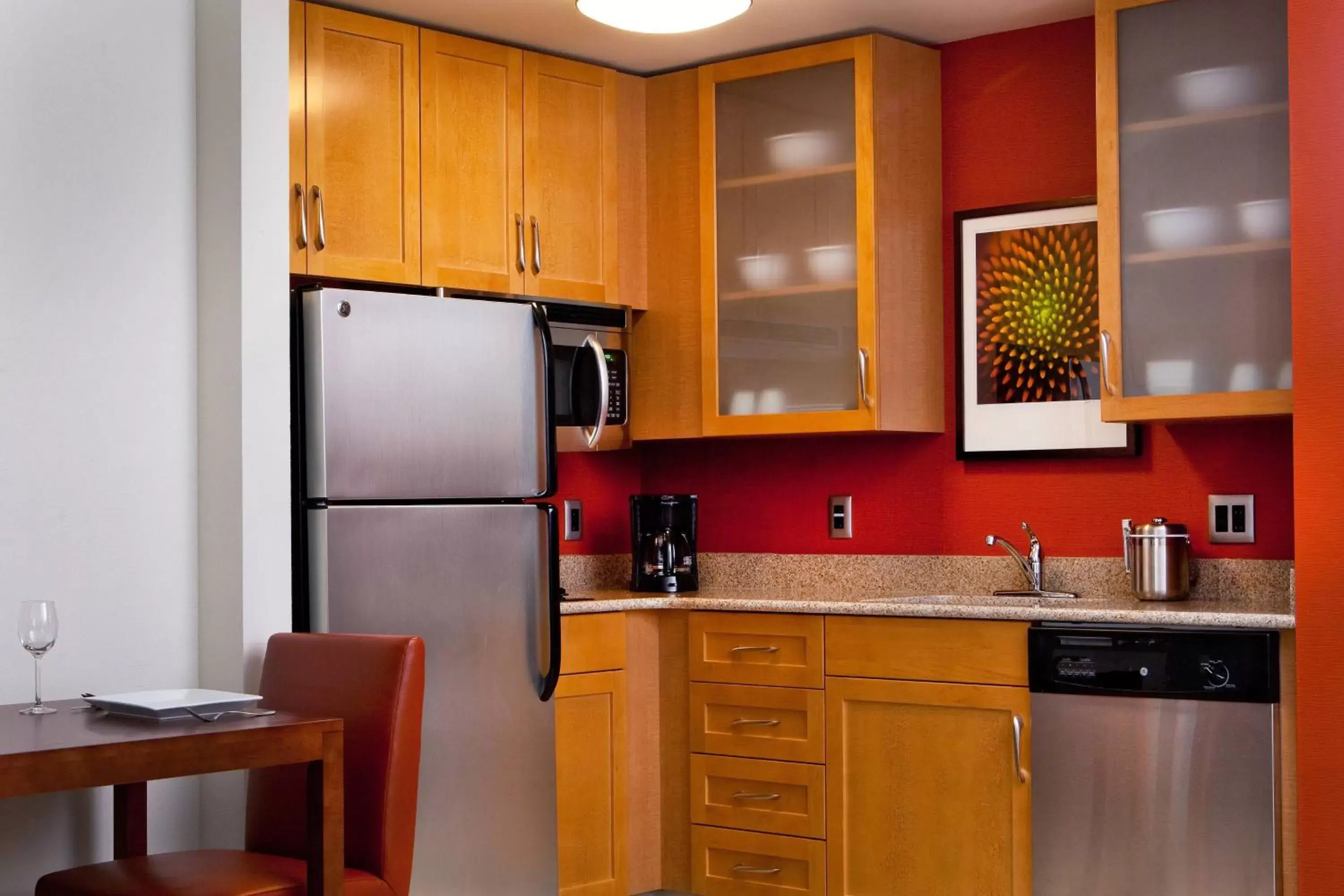 Kitchen or kitchenette, Kitchen/Kitchenette in Residence Inn by Marriott Syracuse Downtown at Armory Square