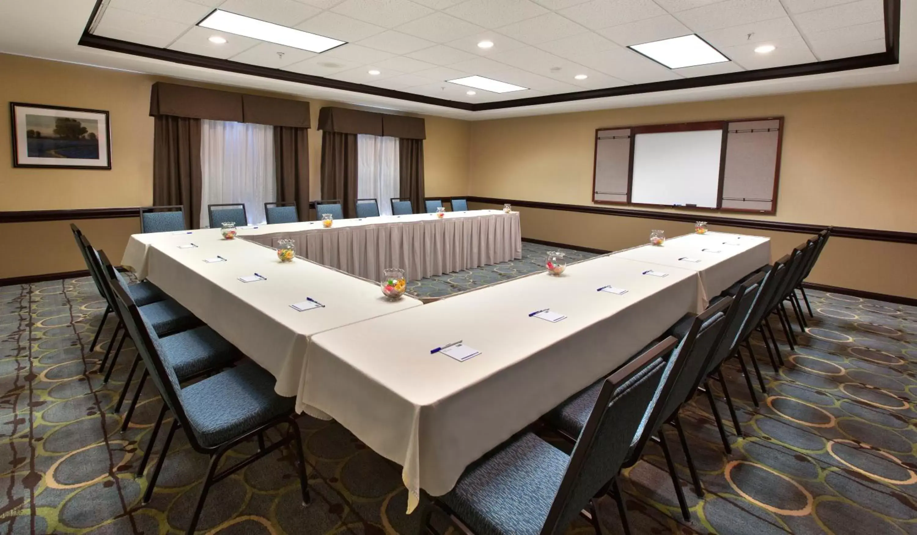 Meeting/conference room in Holiday Inn & Suites Spring - The Woodlands