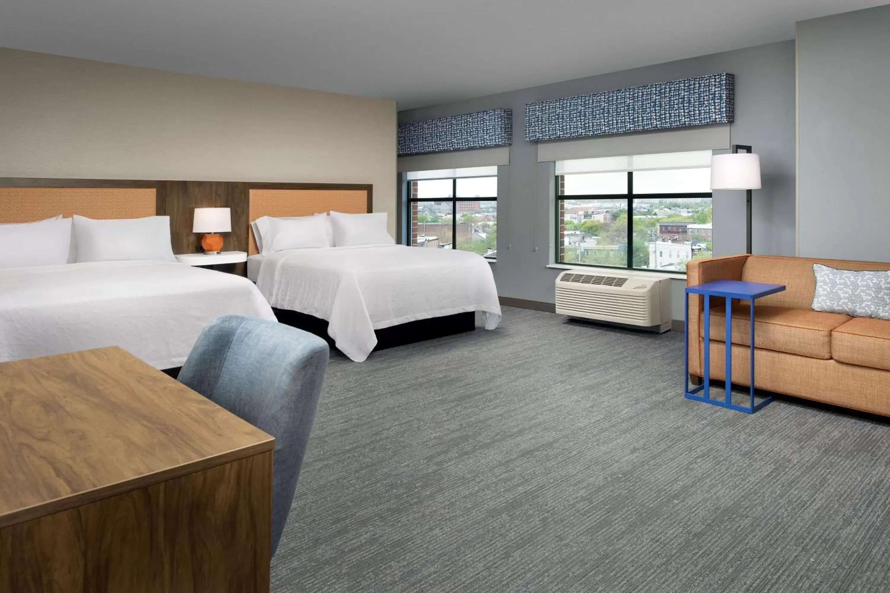 Bedroom, Bed in Hampton Inn Baltimore-Downtown-Convention Center Bedroom, Bed in Hampton Inn Baltimore-Downtown-Convention Center