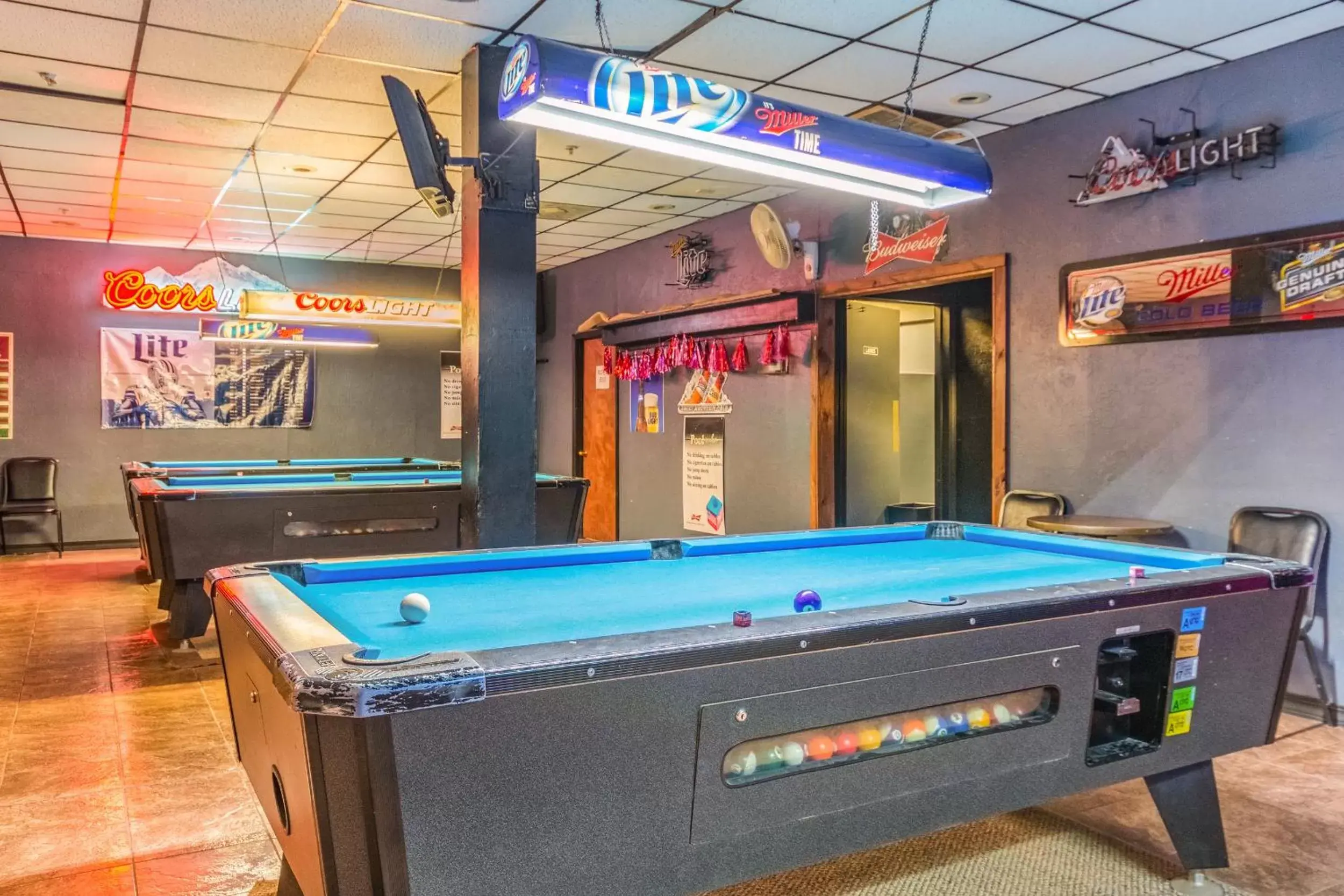 Lounge or bar, Billiards in Americas Best Value Inn of Elk City