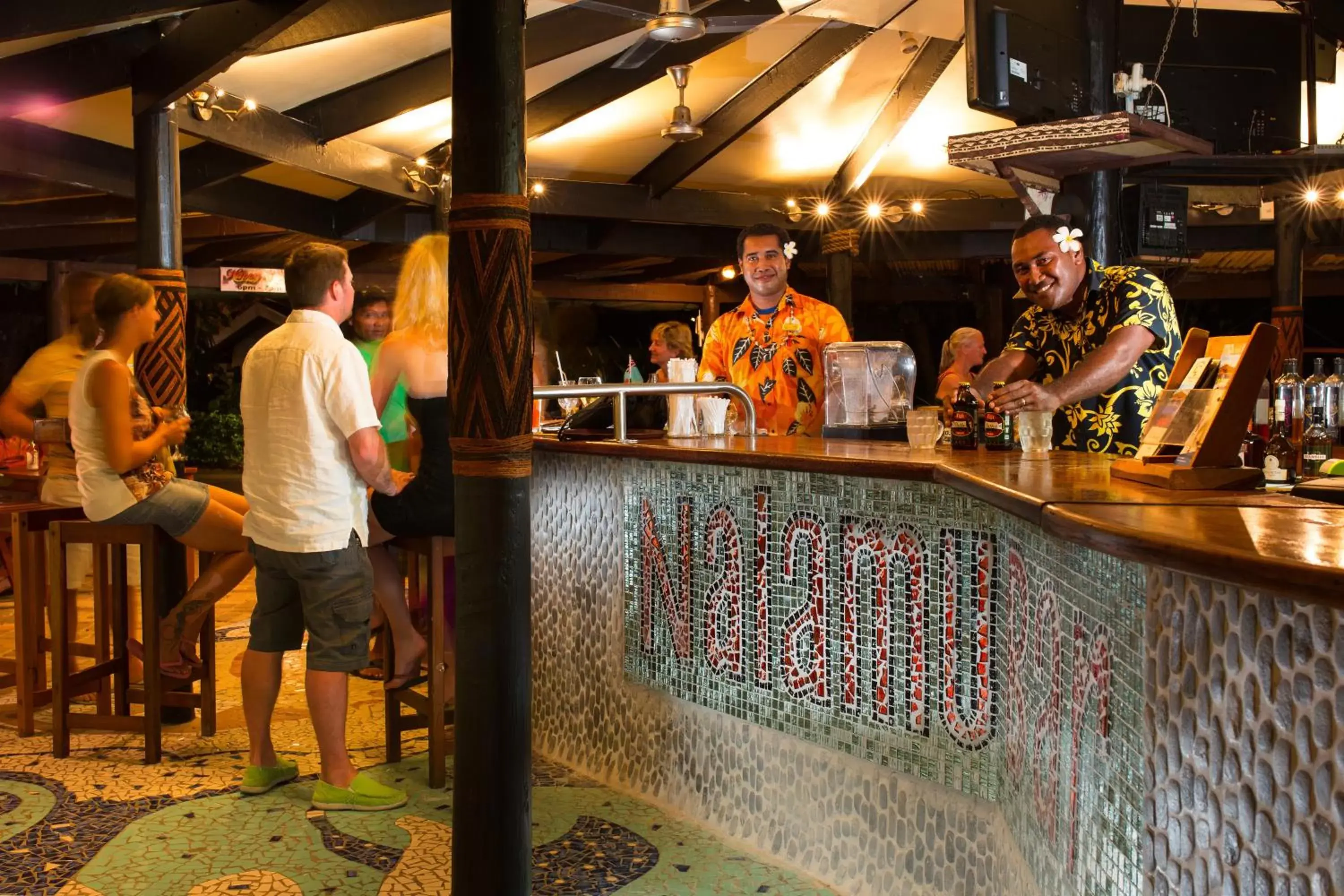 Lounge or bar in First Landing Beach Resort & Villas