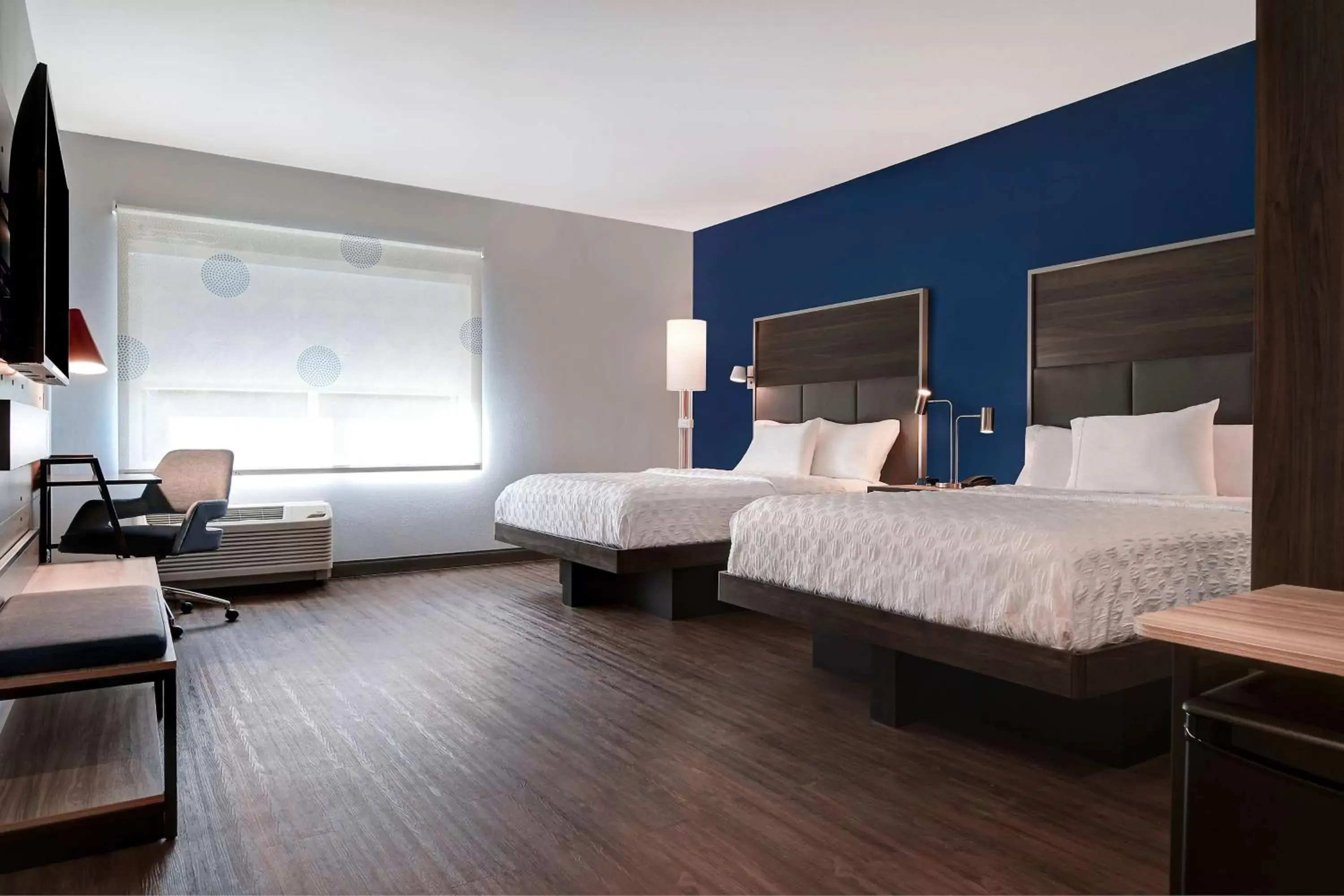 Bedroom, Bed in Tru By Hilton Rocky Mount, Nc
