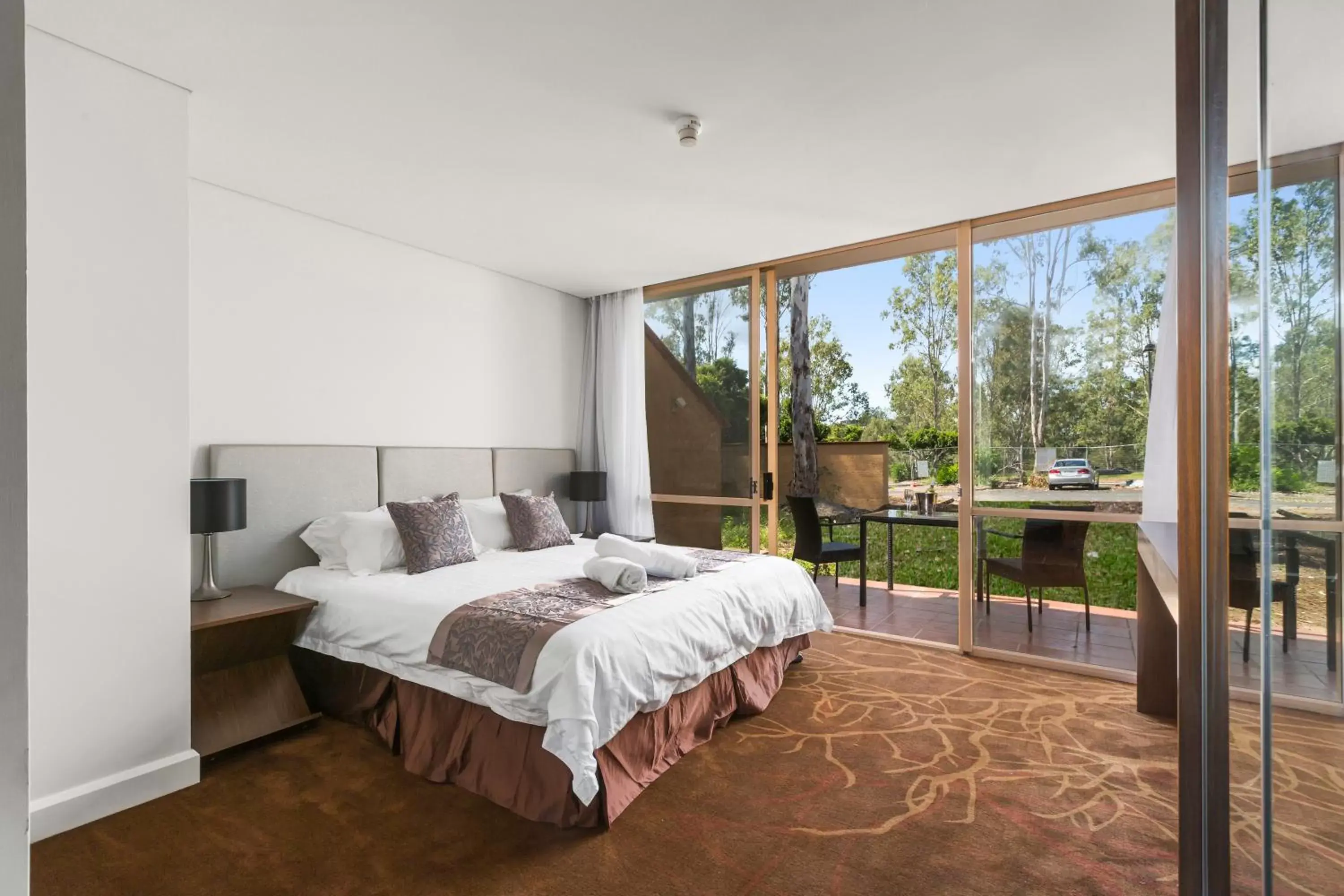 Deluxe King Suite in The Kooralbyn Valley