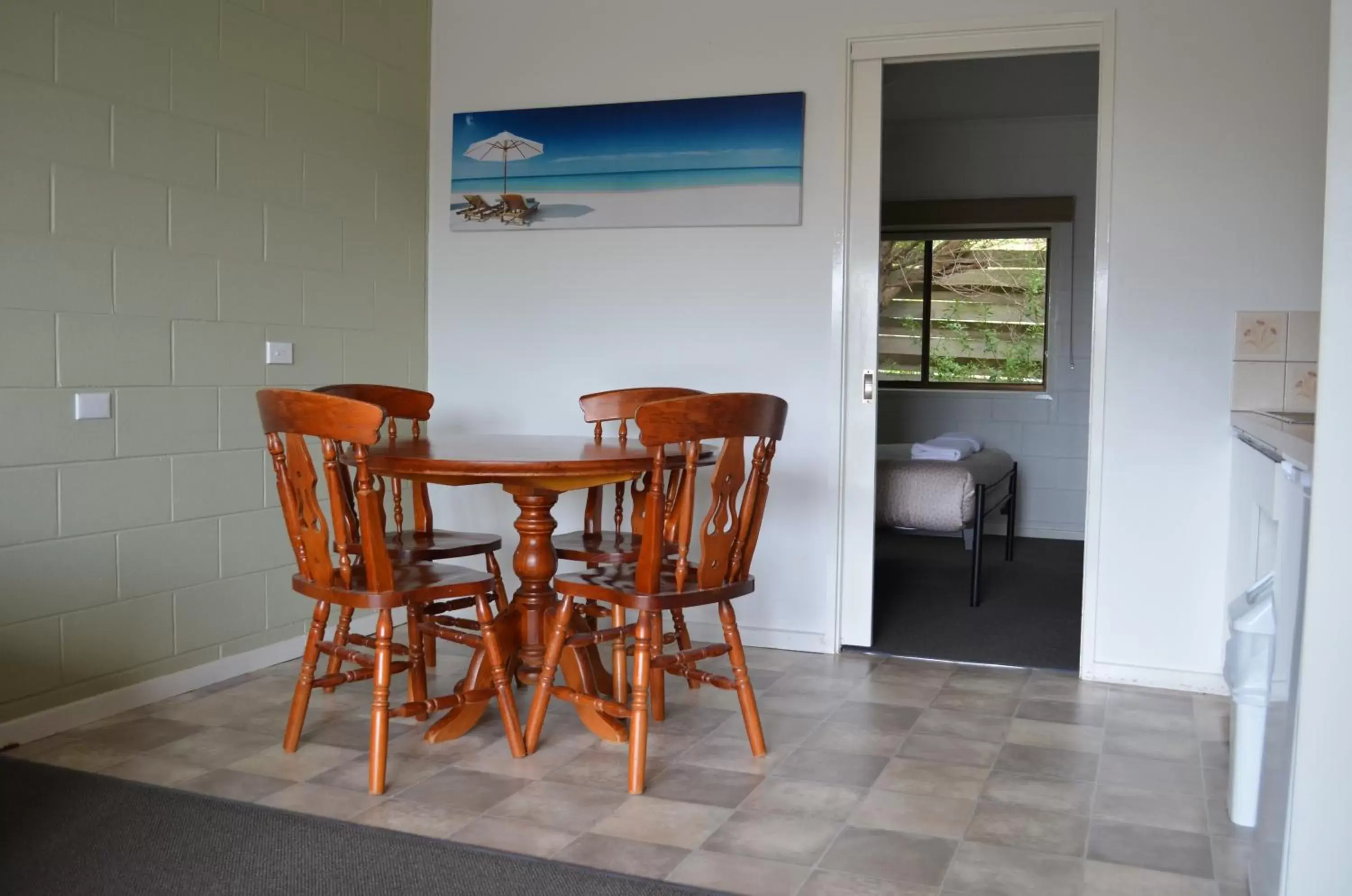 Seating area, Dining Area in Motel Marengo