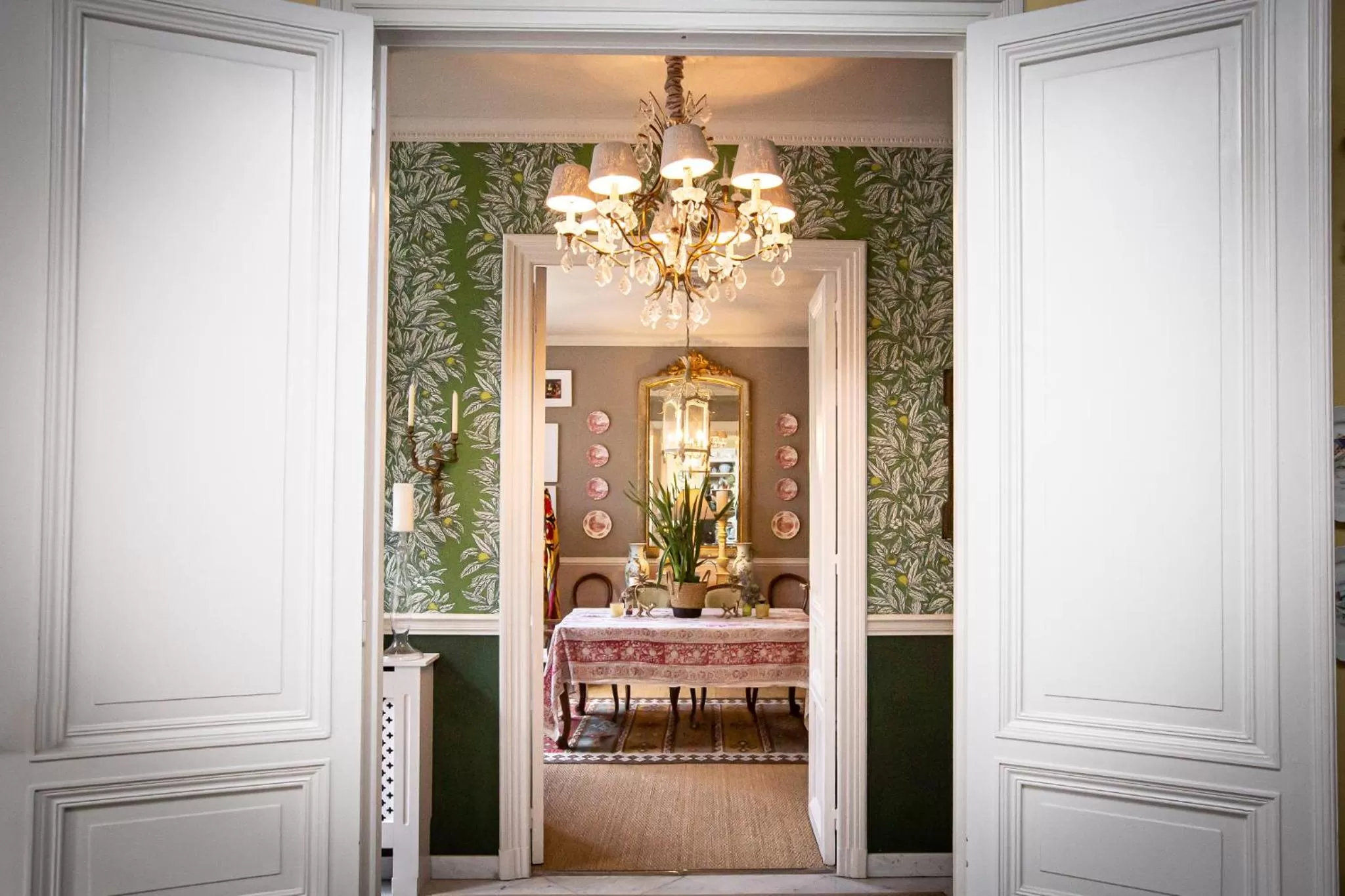 Decorative detail, Dining Area in Carcassonne Bed and Breakfast du Palais