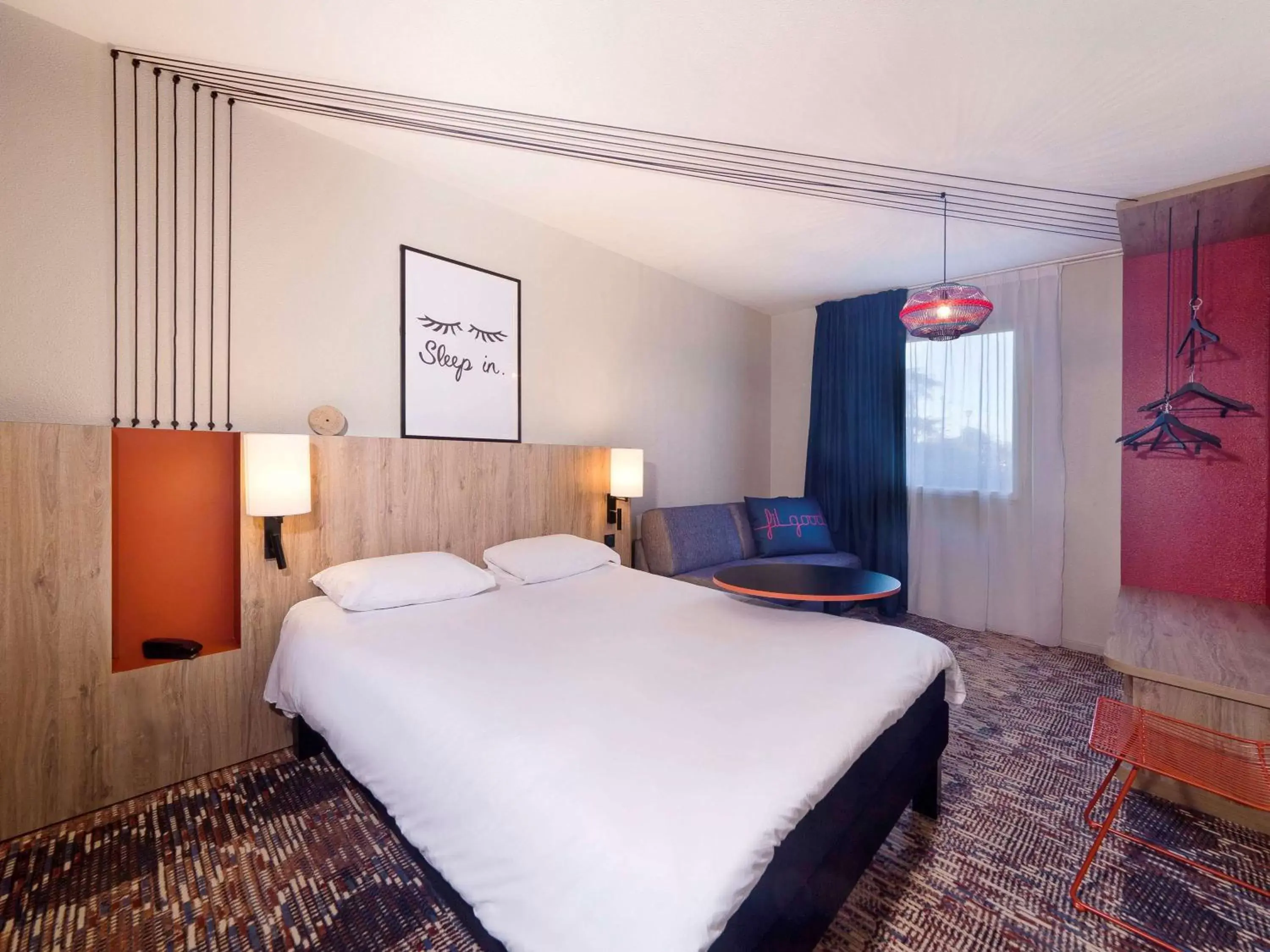 Photo of the whole room, Bed in ibis Styles Toulouse Lavaur Photo of the whole room, Bed in ibis Styles Toulouse Lavaur