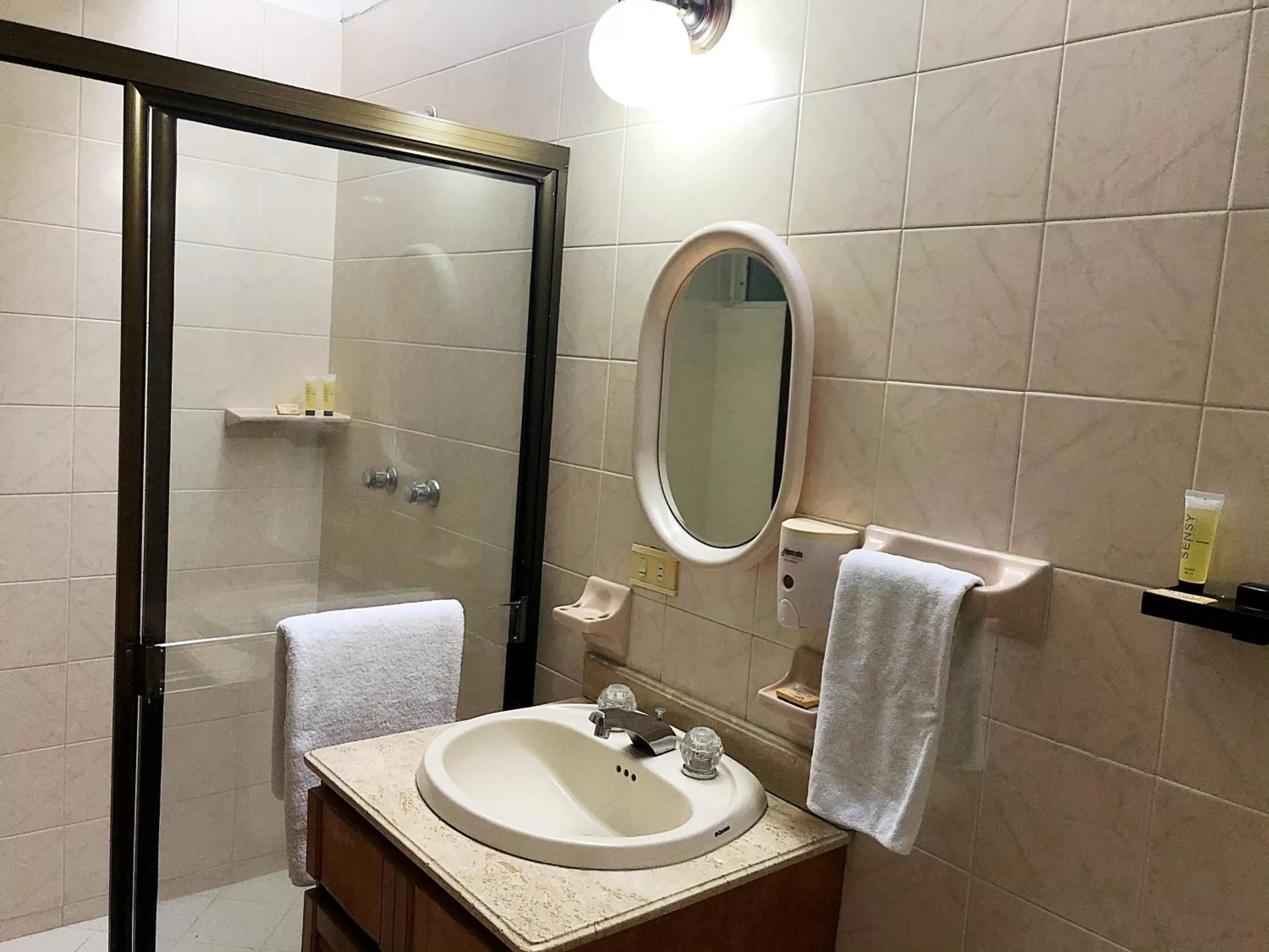 Bathroom in Casa Rosales