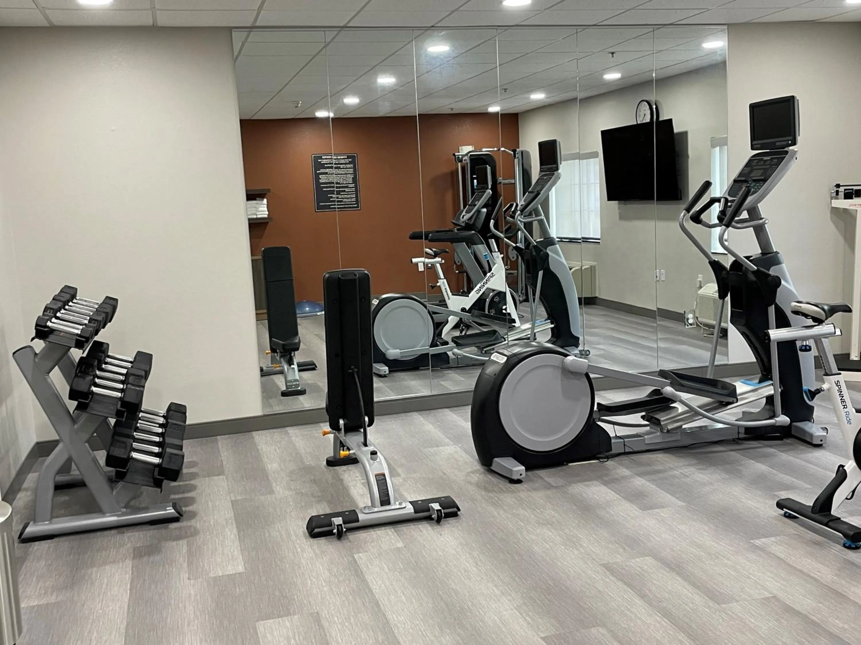 Spa and wellness centre/facilities in Candlewood Suites Tuscaloosa by IHG