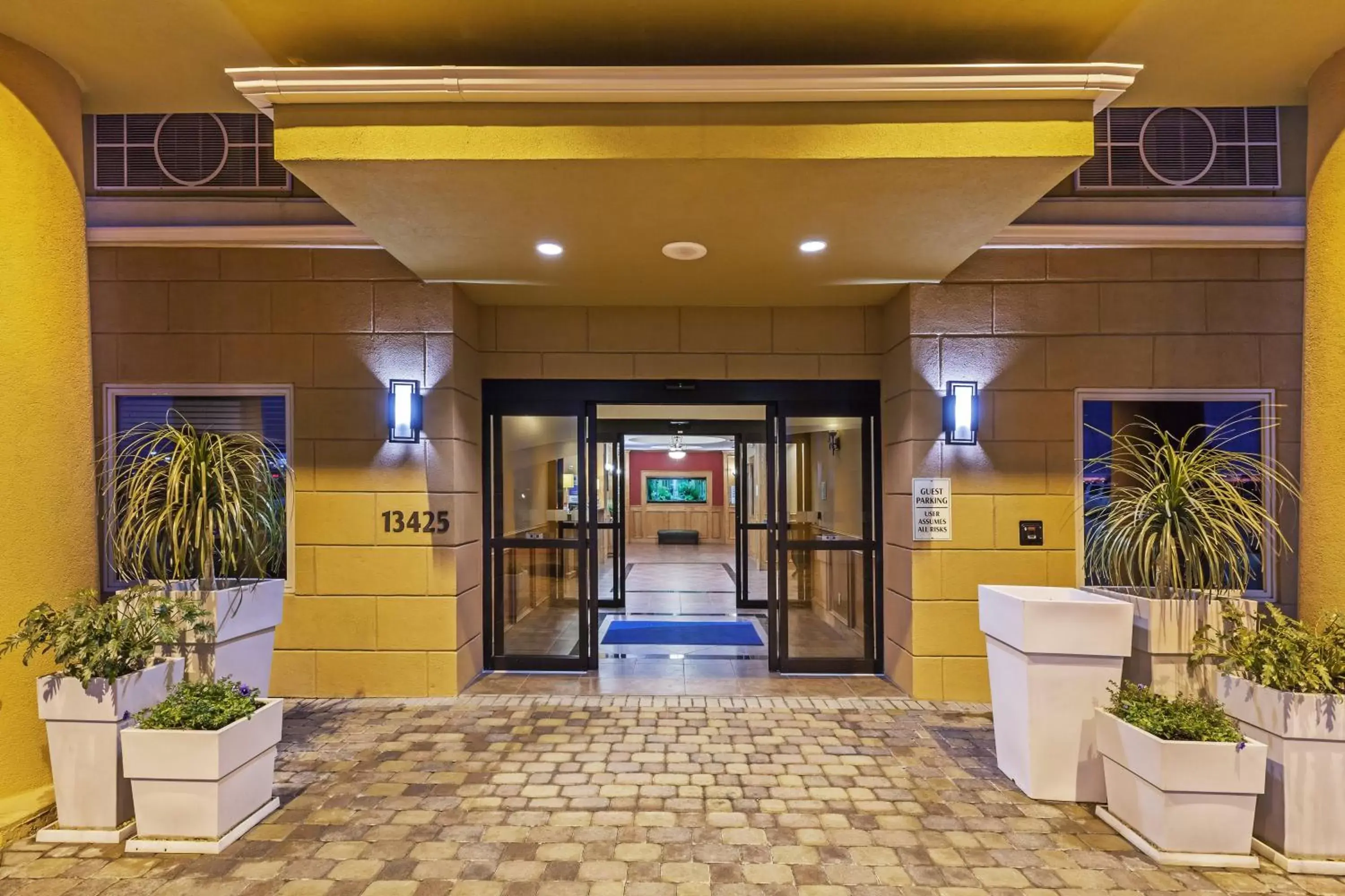 Property building in Holiday Inn Express & Suites, Corpus Christi NW, Calallen by IHG Property building in Holiday Inn Express & Suites, Corpus Christi NW, Calallen by IHG