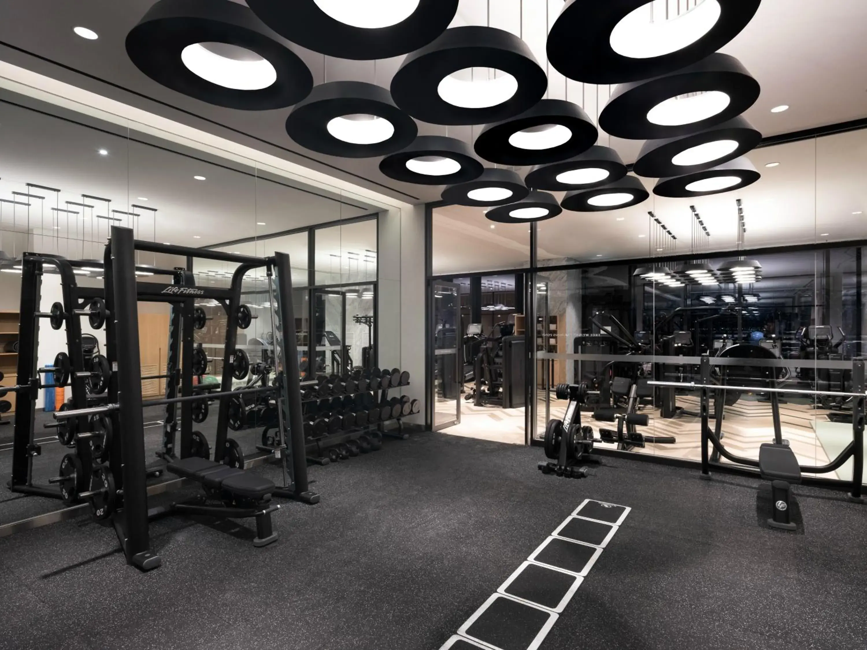 Fitness centre/facilities, Fitness Center/Facilities in Novotel Suites Ambassador Seoul Yongsan