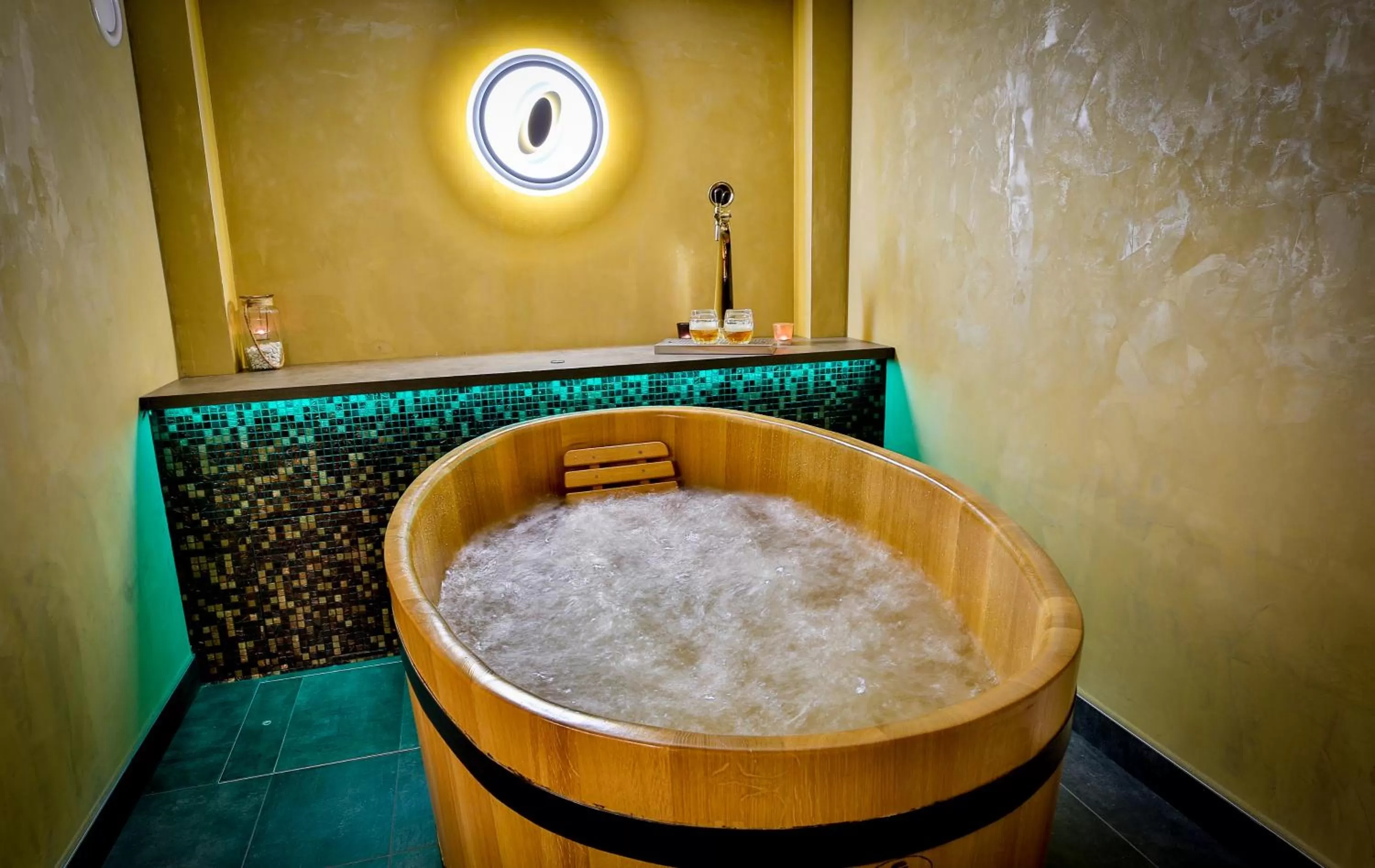 Hot Tub in LH Parkhotel Hluboka Nad Vltavou Congress & Wellness