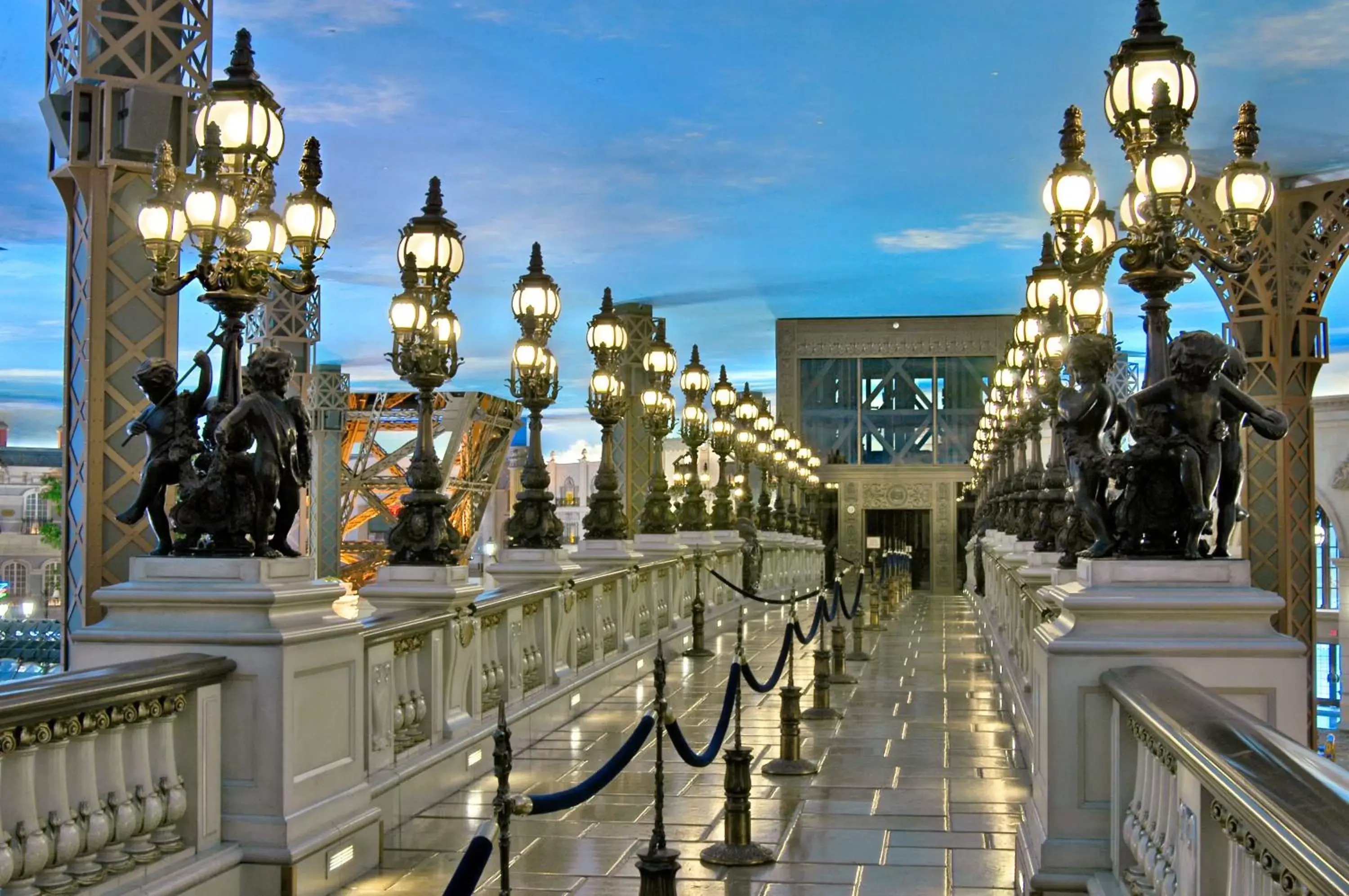 Area and facilities in Paris Las Vegas Hotel & Casino
