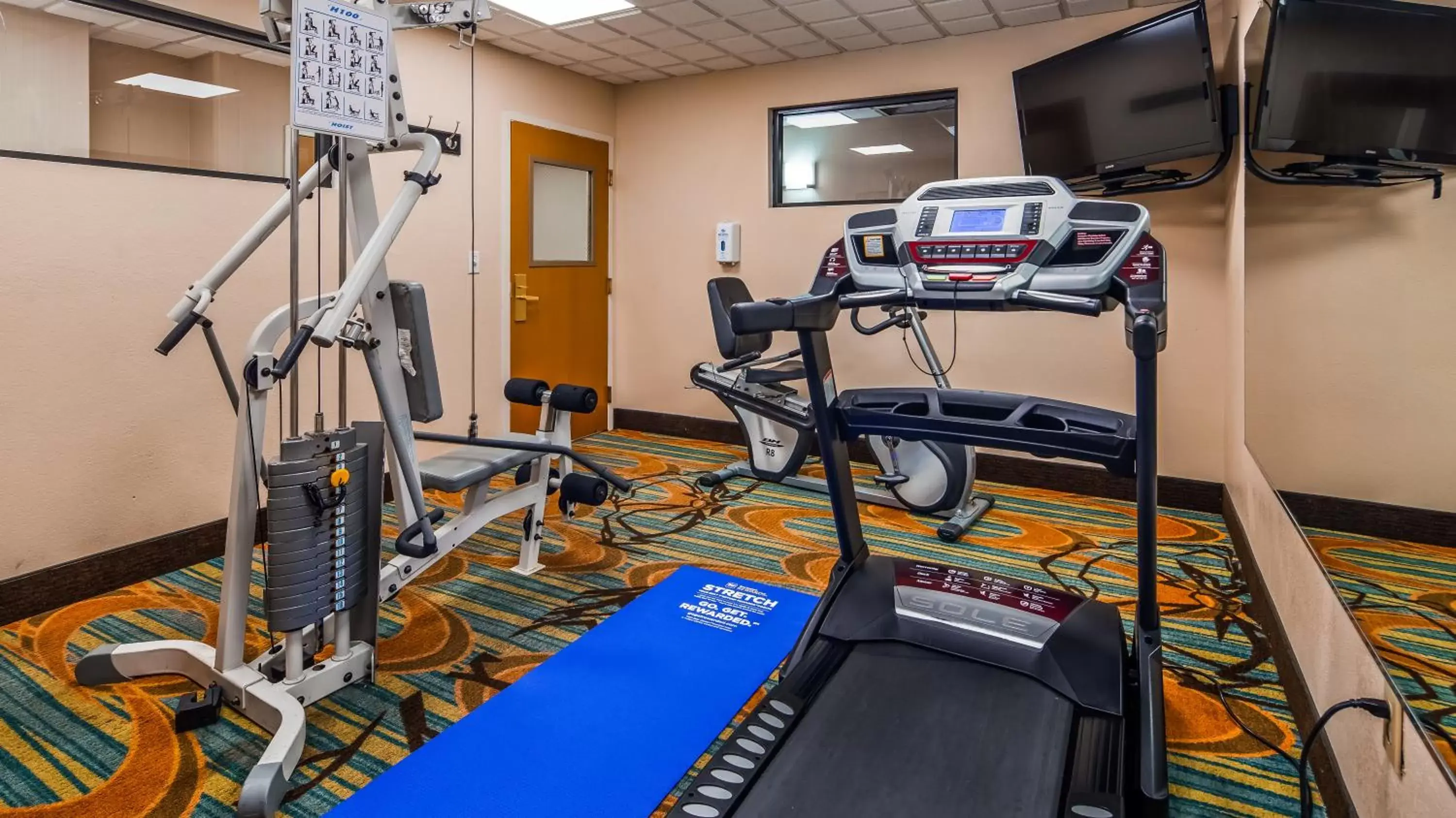 Fitness centre/facilities, Fitness Center/Facilities in Sky Point Hotel & Suites - Atlanta Airport