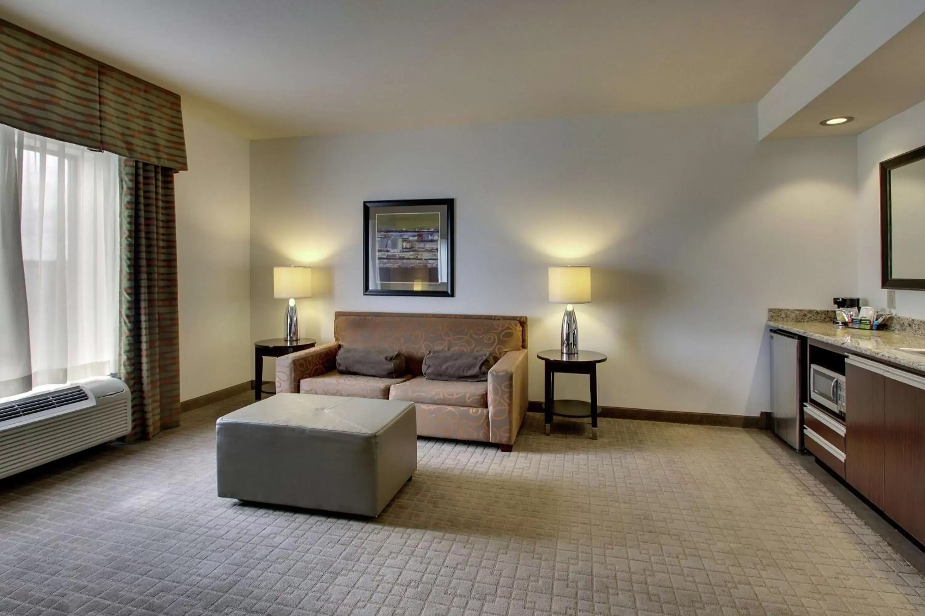 Living room, Seating Area in Hampton Inn & Suites Shreveport