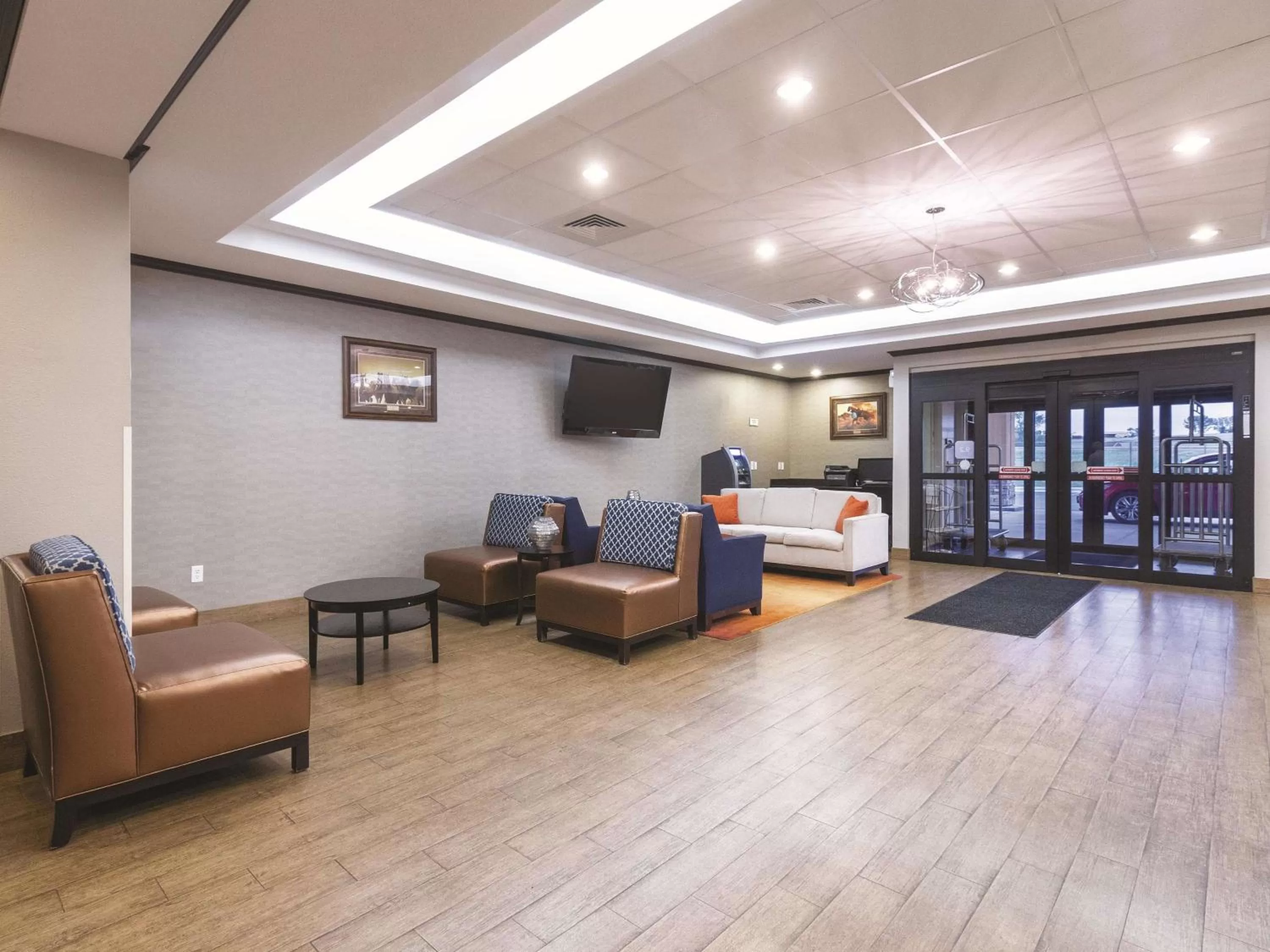 Lobby or reception in La Quinta Inn & Suites Casino and Bar by Wyndham Glendive